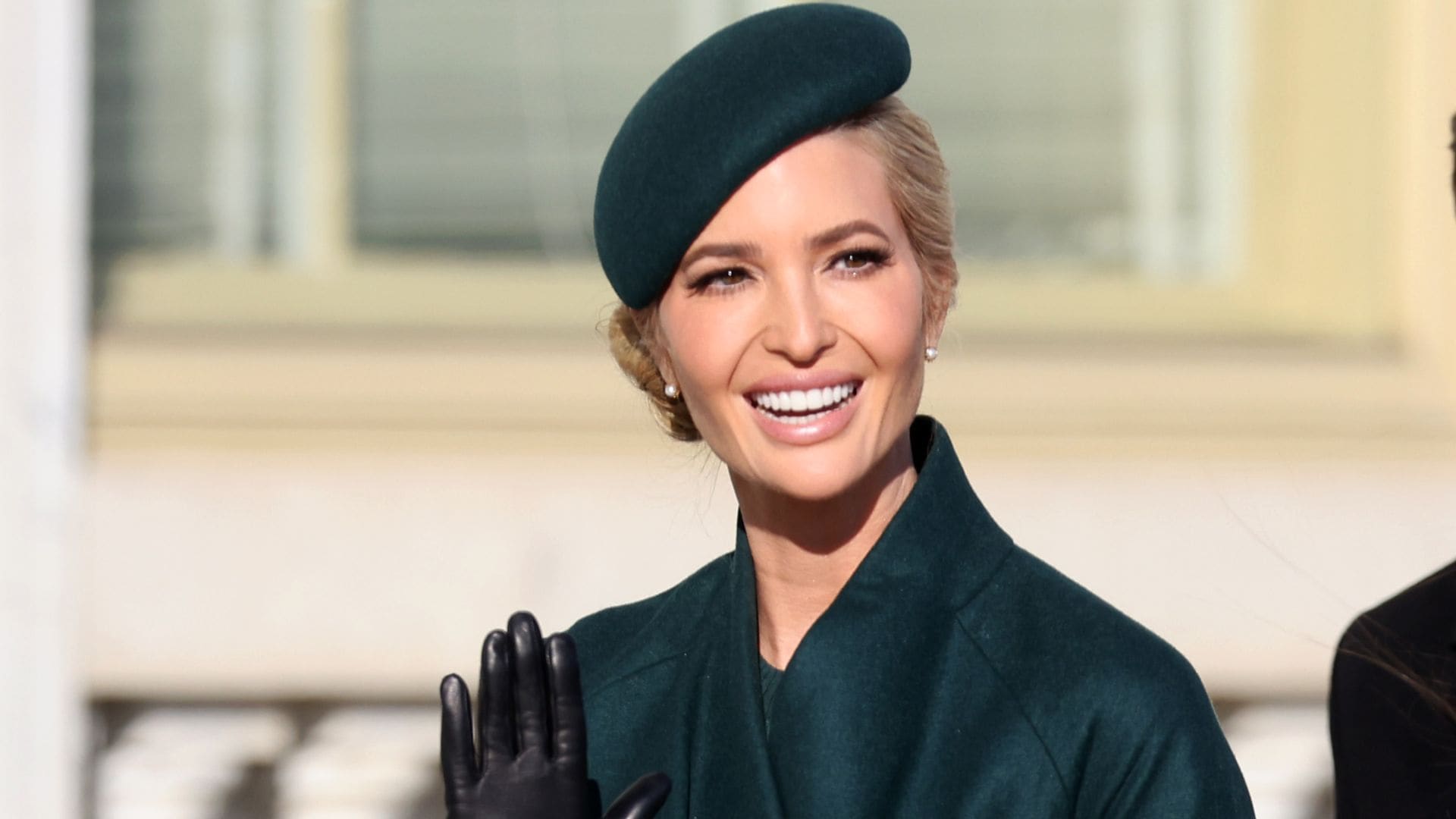 Ivanka Trump deslumbra con su look más 'royal' al más puro estilo de la reina Letizia