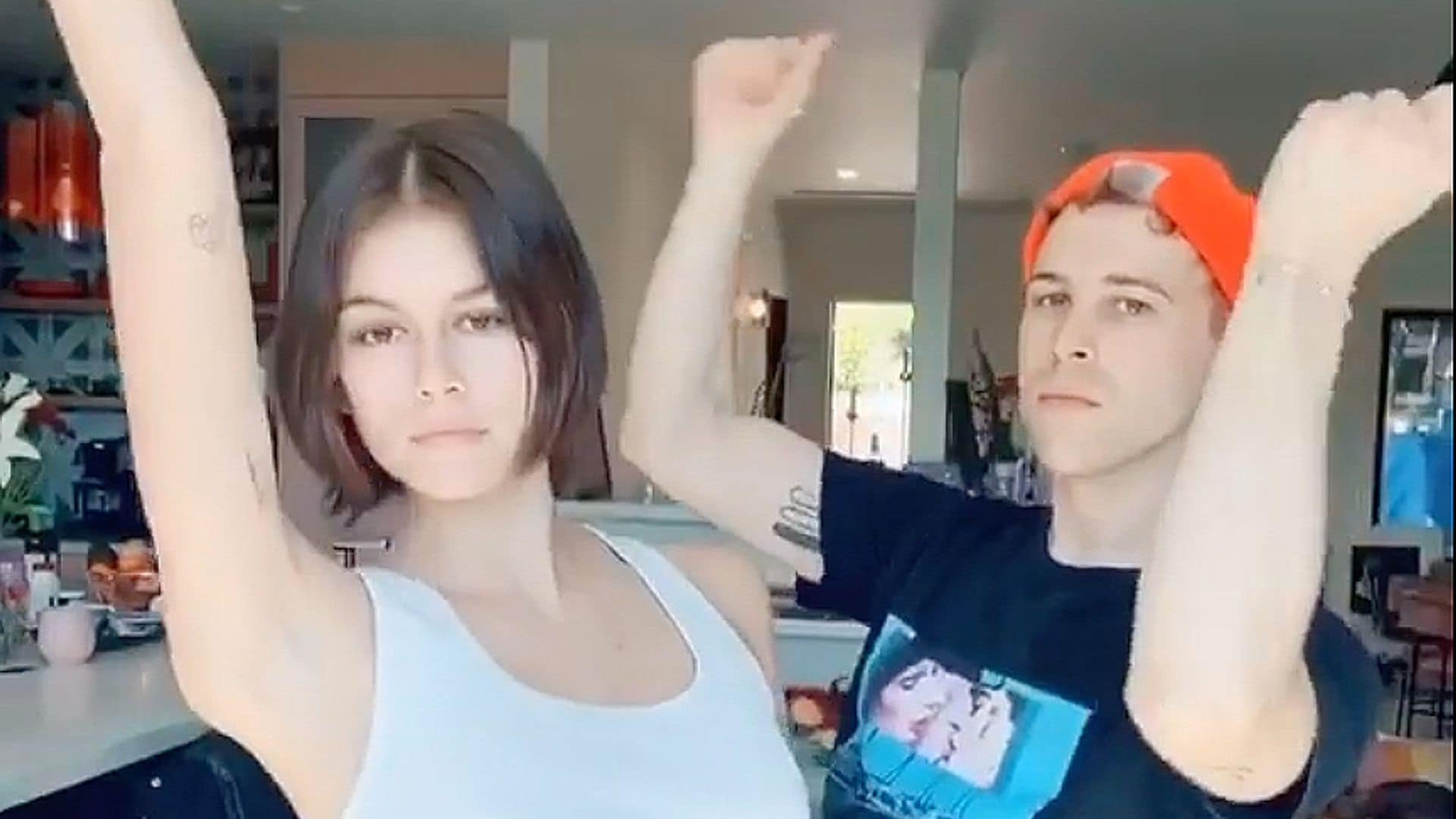 Justin y Hailey Bieber, Jessica Alba, Kaia Gerber… Las 'celebrities' le ponen ritmo a la cuarentena