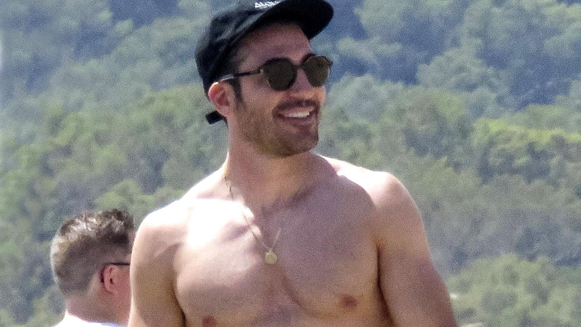 Miguel Ángel Silvestre, un cuerpo 10 en las playas de Ibiza