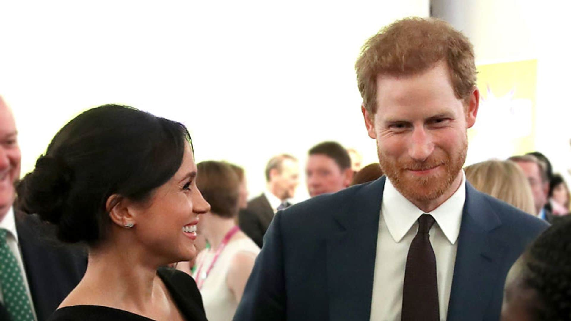 Las miradas de complicidad del príncipe Harry y Meghan Markle a 30 días exactos de su boda