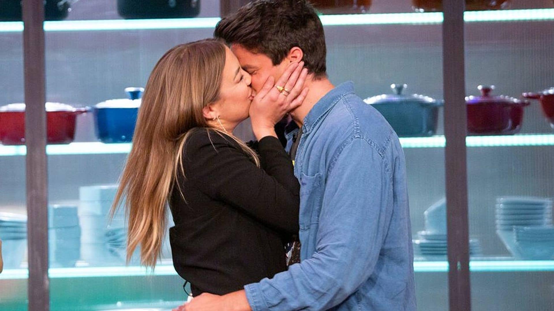 ¡Al fin llegaron los besos! Así ha terminado 'Masterchef' para Luna y Alberto