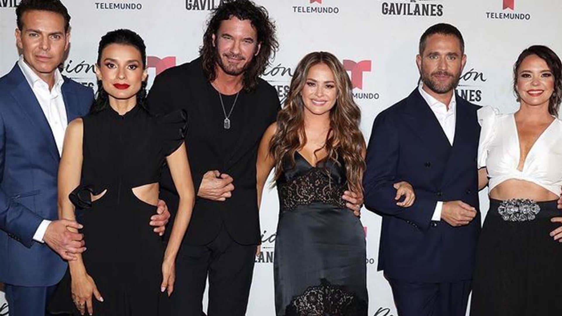 ¡Bailando su mítica sintonía! Así celebran los actores de 'Pasión de gavilanes 2' la vuelta de la serie