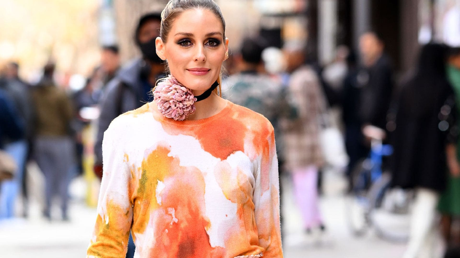 Olivia Palermo estrena el traje de Zara por el que no llevarás vestidos de flores en primavera