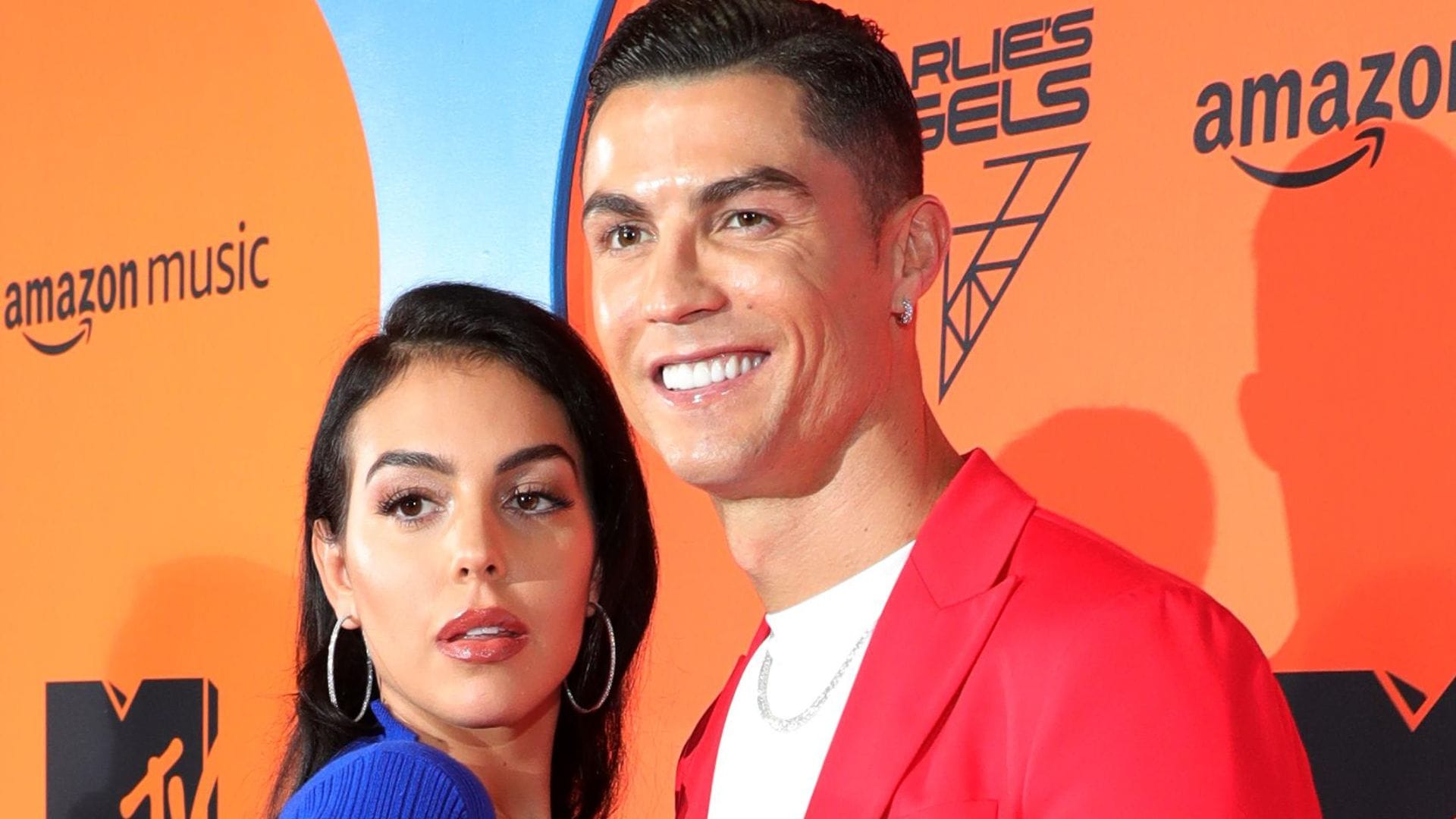 Georgina Rodríguez y Cristiano Ronaldo son ajenos a los rumores de una crisis: ‘Están como siempre, súper bien’