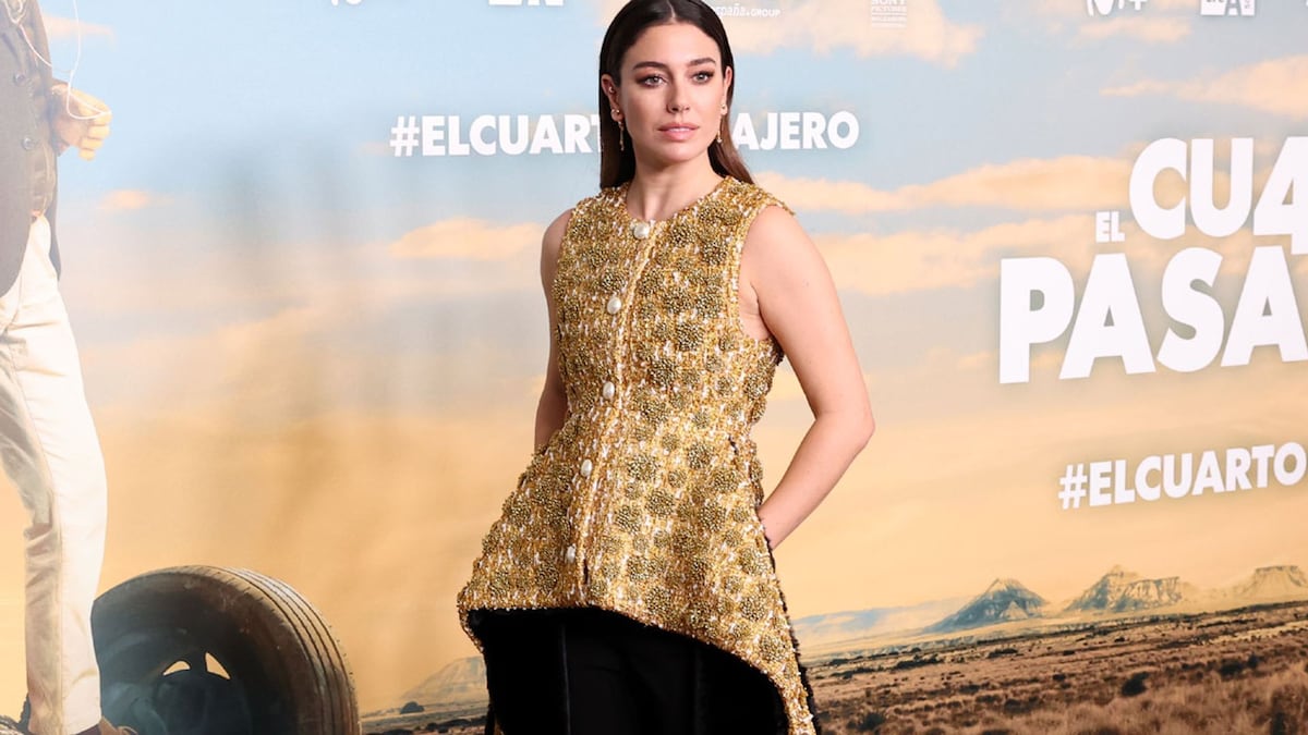 Blanca Suárez, de estreno con un fabuloso top dorado