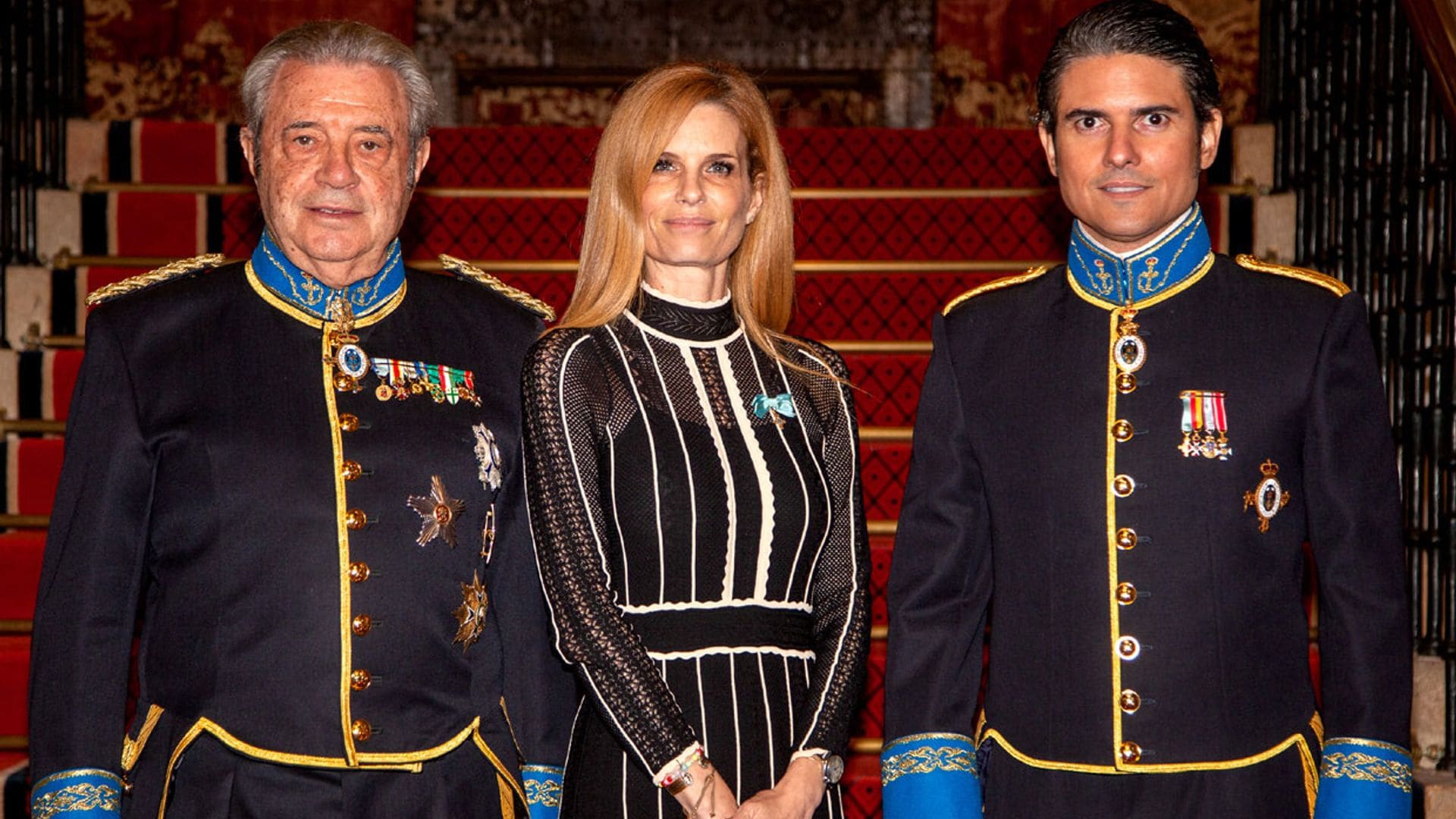 Las imágenes de Olivia de Borbón condecorada con la Gran Cruz del Real Cuerpo de la Nobleza del Principado de Asturias