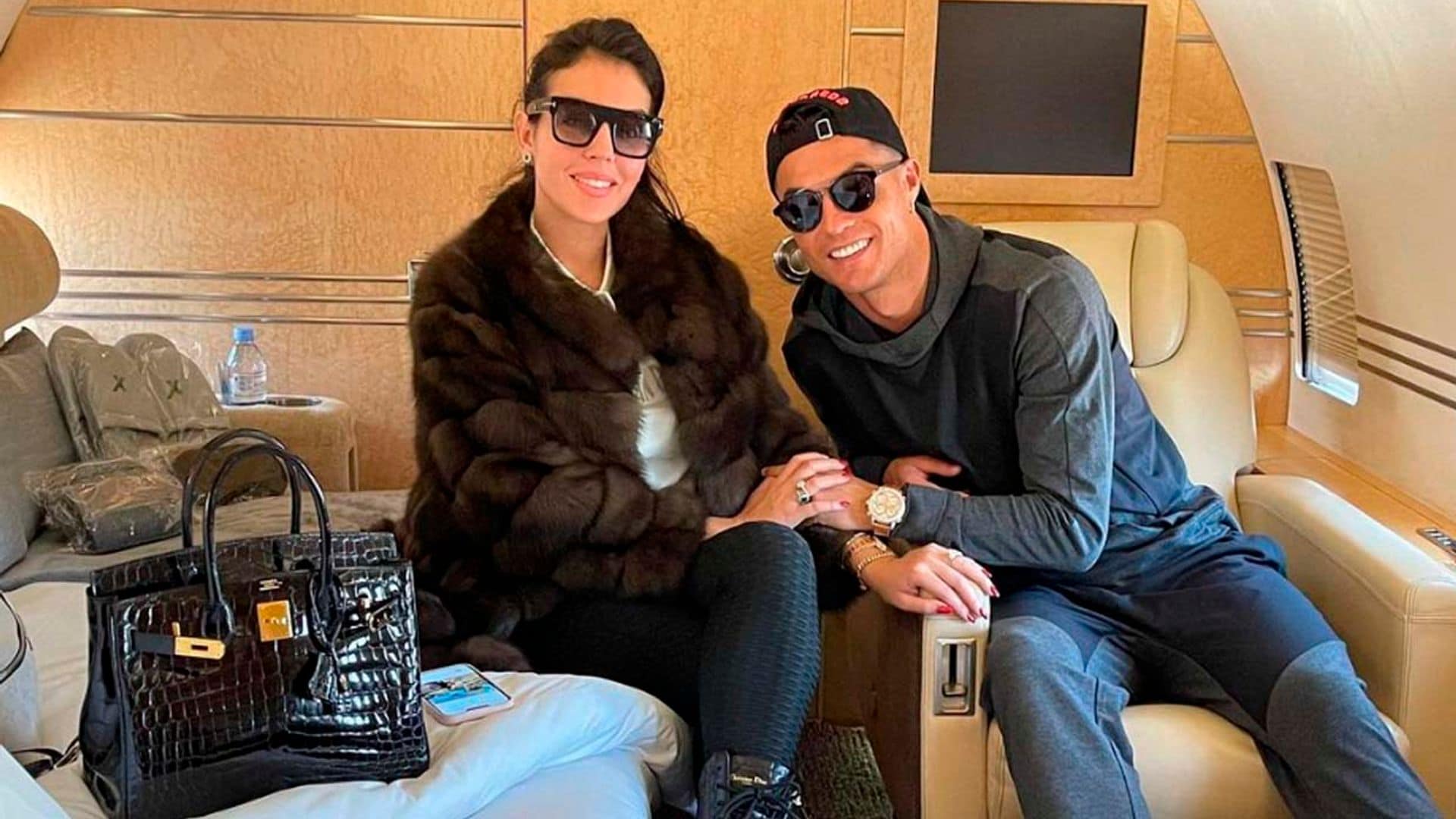 Ronaldo y Georgina venden el jet privado que compraron por 20 millones de euros, ¿cómo es por dentro?