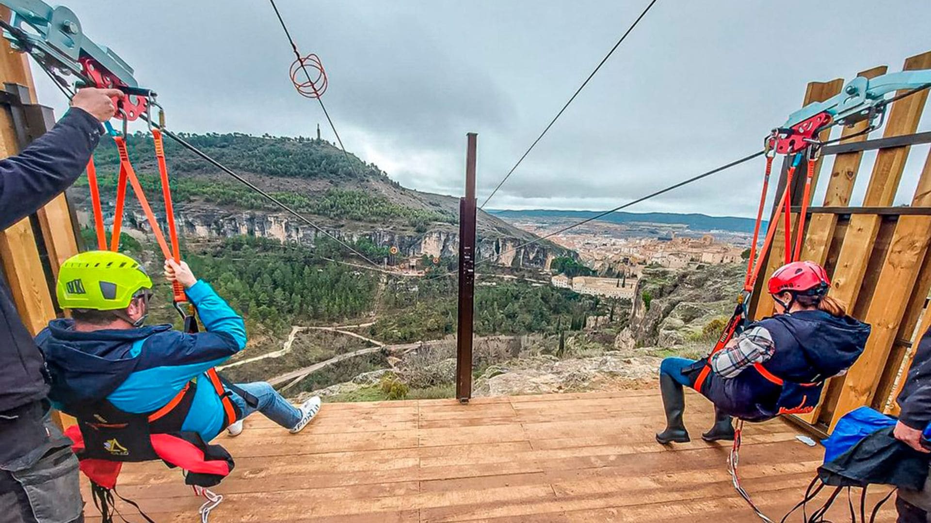 La tirolina urbana más larga de Europa está en Cuenca