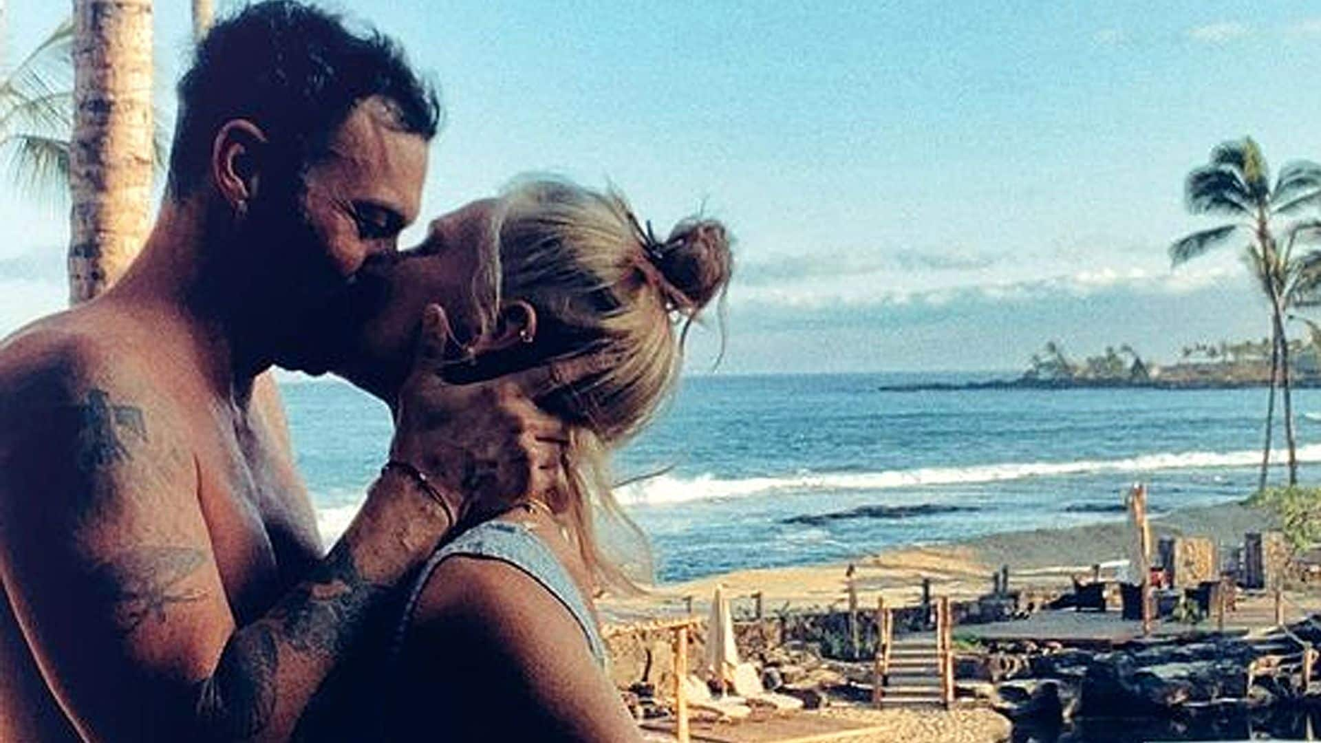 ¡Ya no se esconden! Brian Austin Green y su novia, Sharna Burgesss, comparten su primera foto juntos