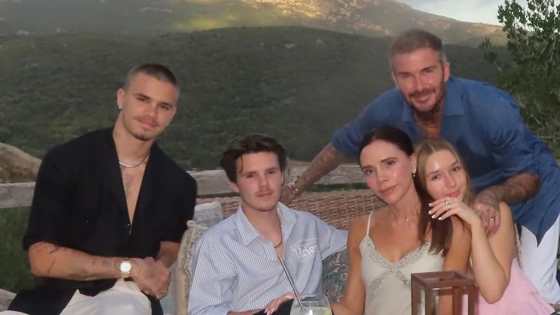 El álbum de las vacaciones de los Beckham en Italia: alta mar, planes gastro y una ausencia