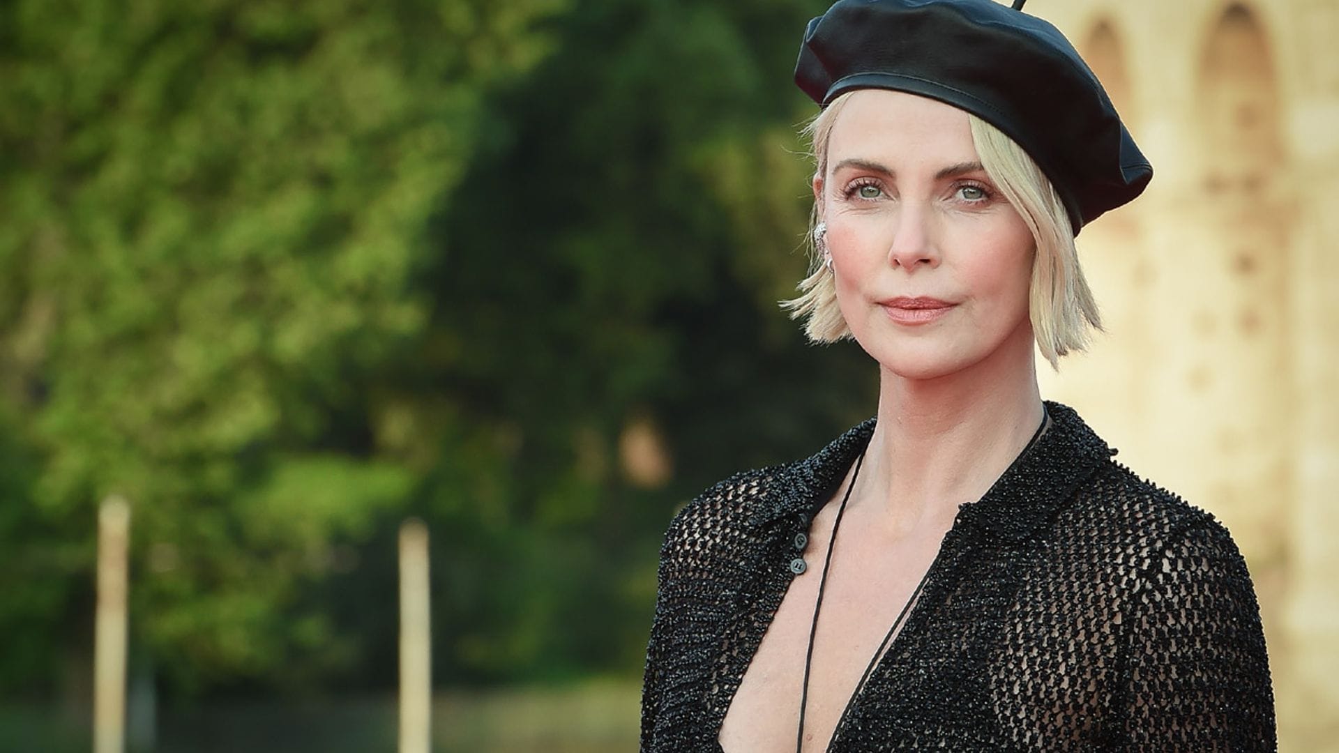 Las confesiones de Charlize Theron sobre el peso de la edad en el cine a sus 48 años