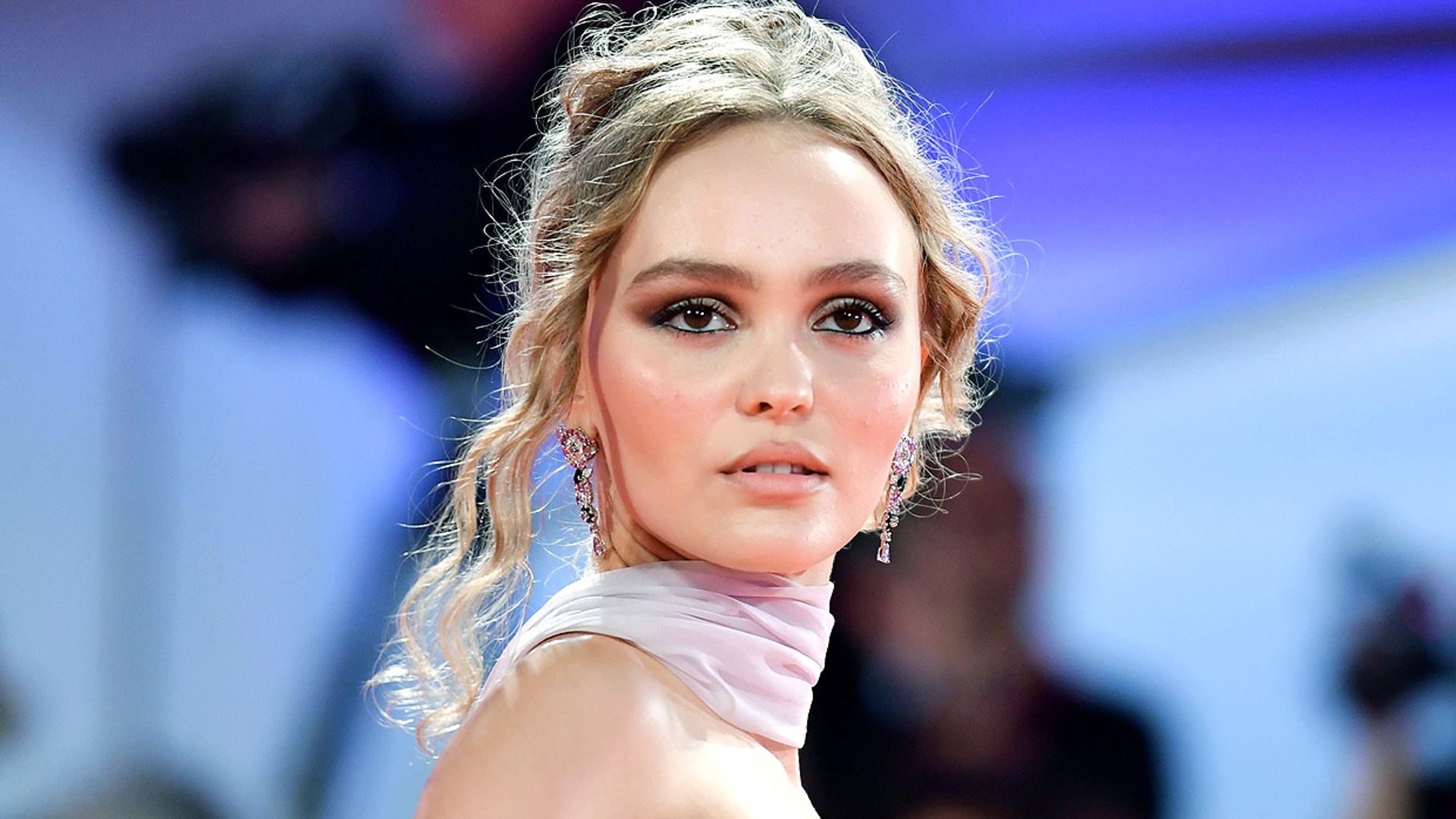 Lily-Rose Depp, pillada con otro actor que no es Timothée Chalamet