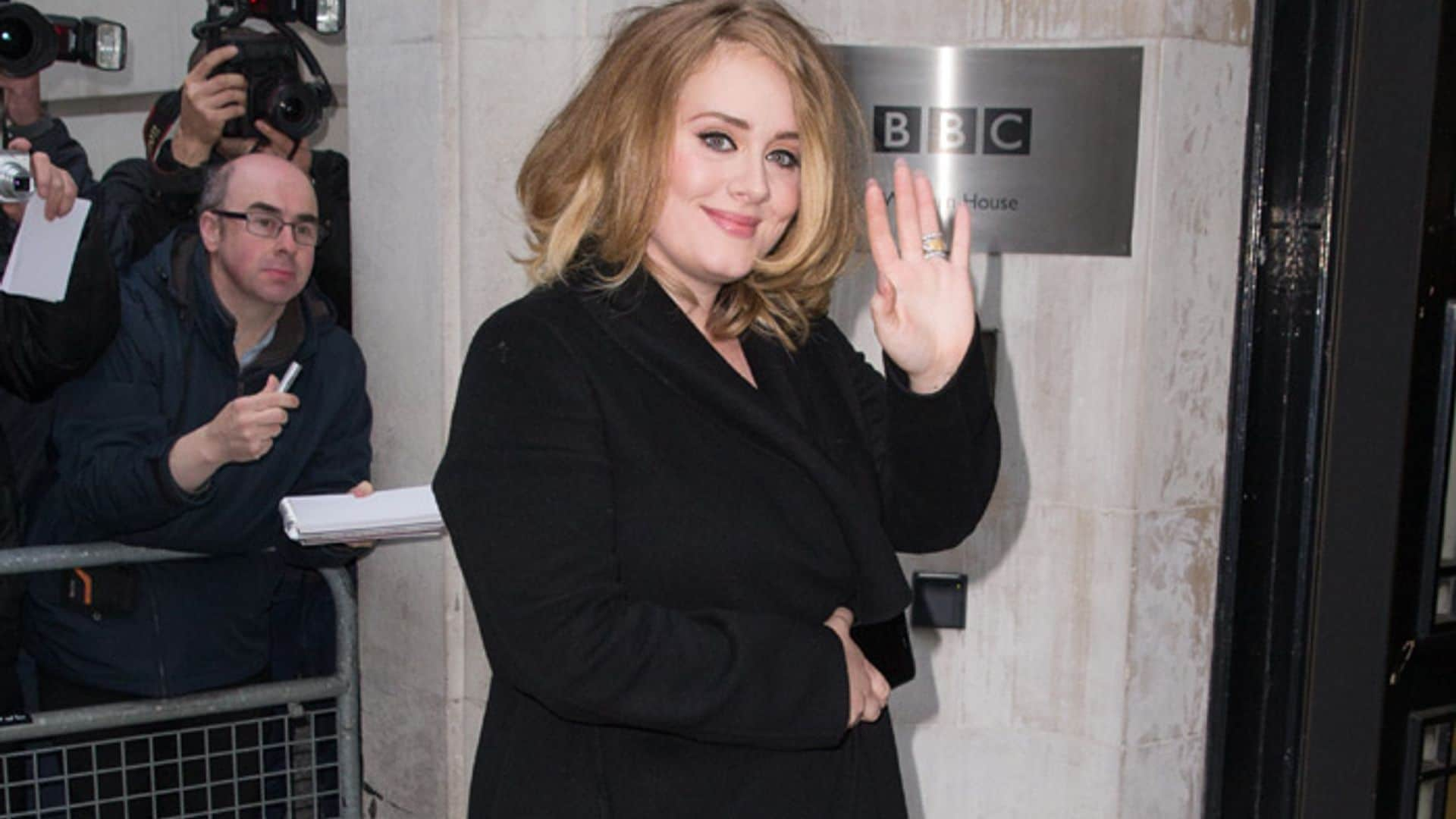 Adele se sincera: la maternidad, su lado más romántico y su pérdida de peso