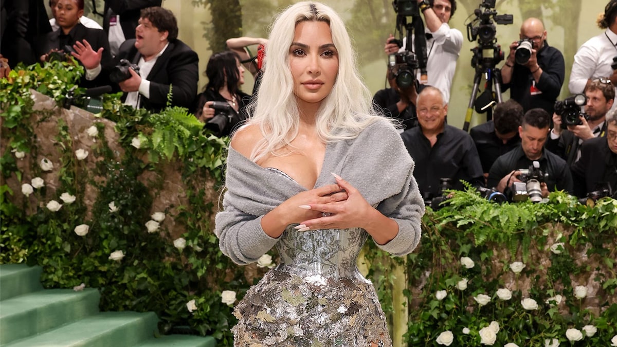 MET Gala 2024: Kim Kardashian explica cómo caminó con sus polémicos zapatos  sin tacón