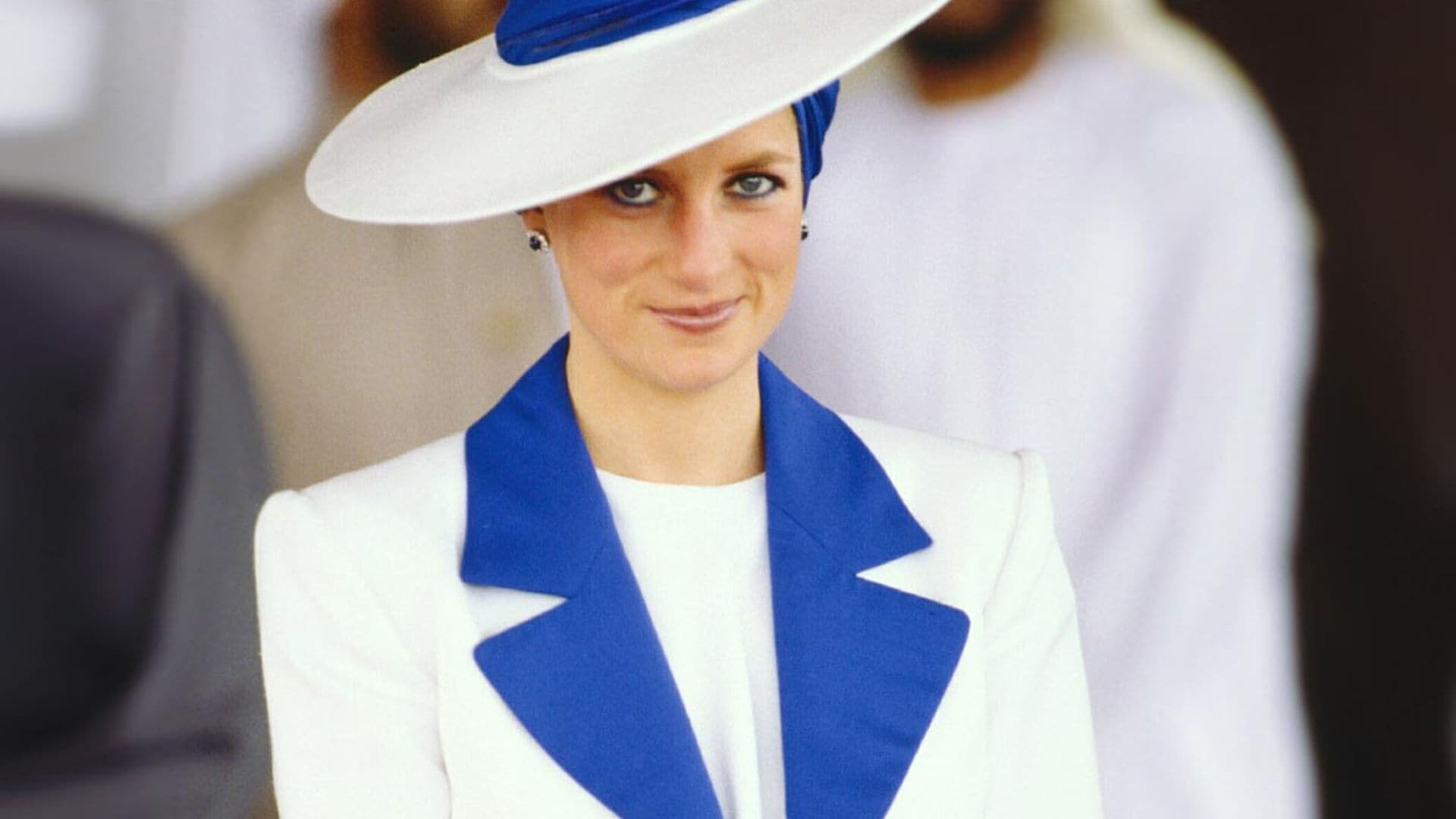 El arte de combinar colores de Diana de Gales, la tendencia explosiva de este verano