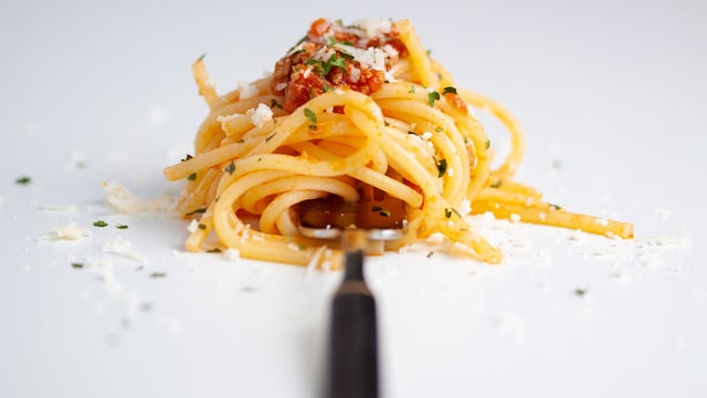 Tenedor con espaguetis