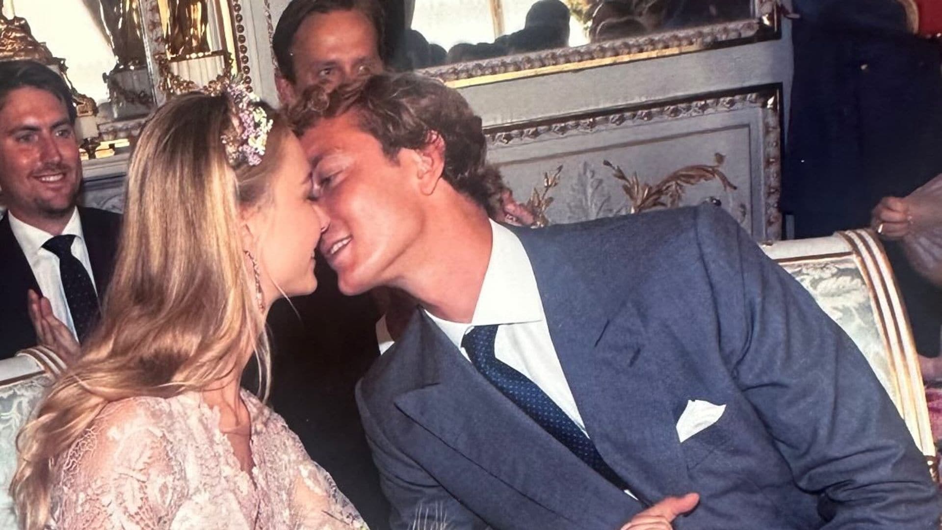 Beatrice Borromeo comparte tres fotografías inéditas de su boda en Mónaco con Pierre Casiraghi