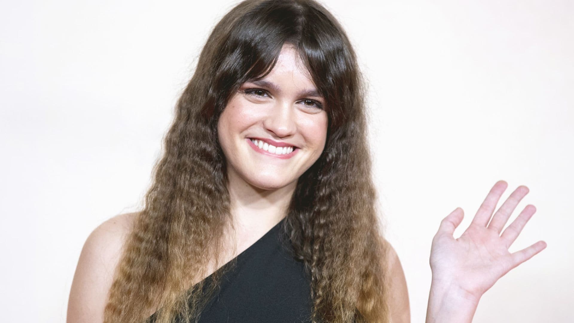 Amaia recupera el 'crimped hair', el peinado más divertido de los 80