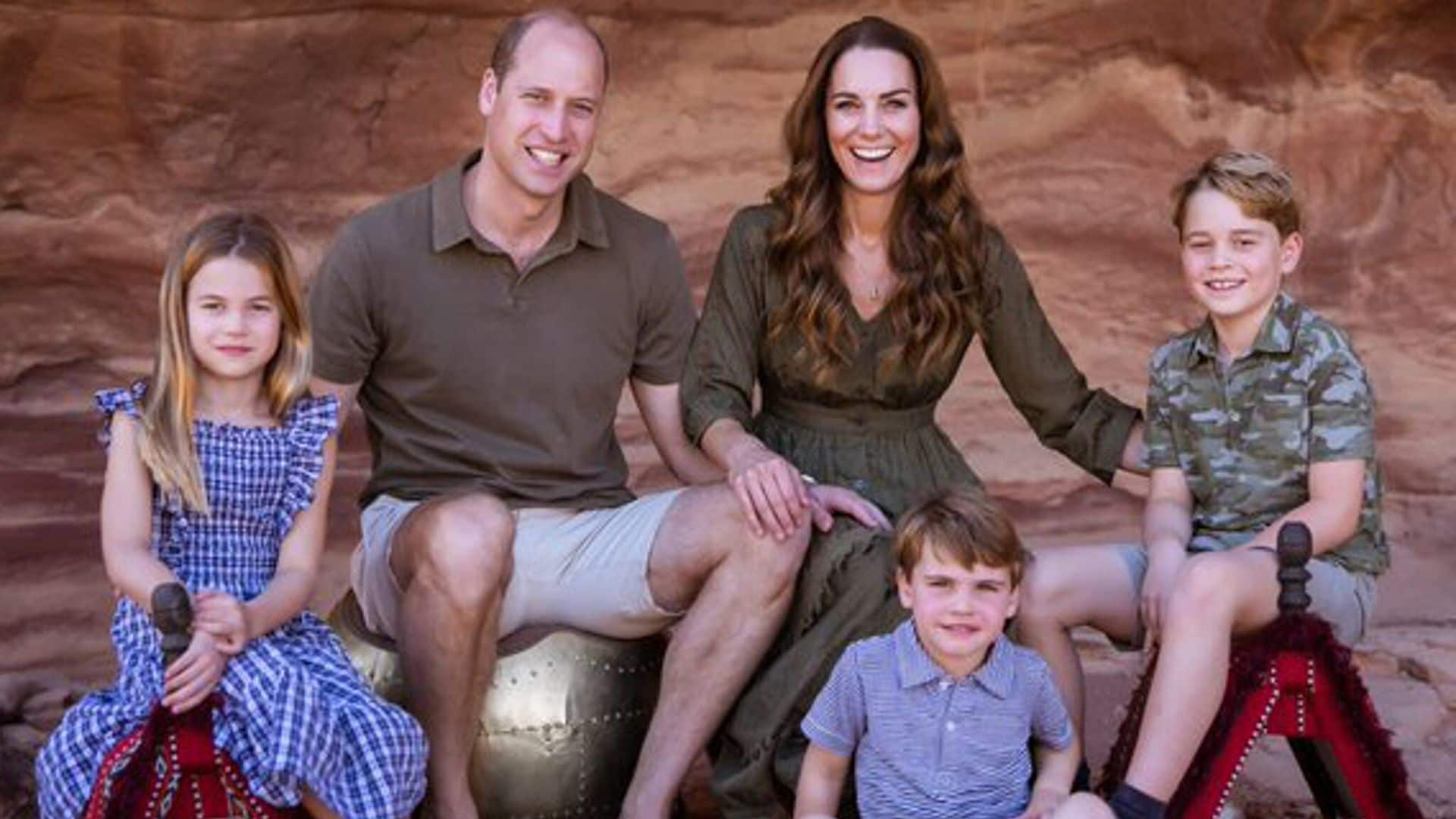 El príncipe William y Kate lanzan su postal navideña, ¡tienes que ver cómo han crecido sus hijos!