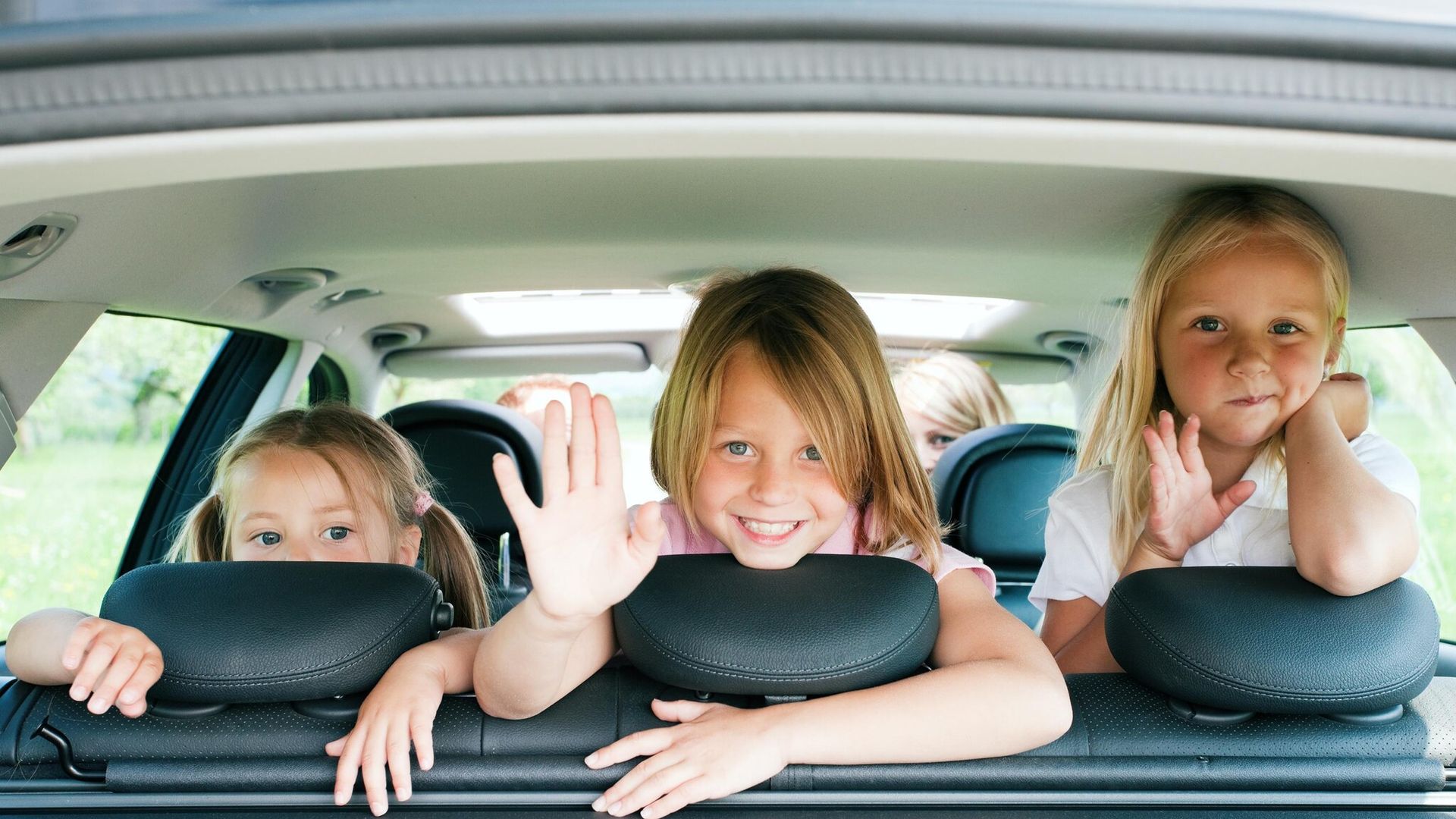 Guía de supervivencia para viajar con niños este verano