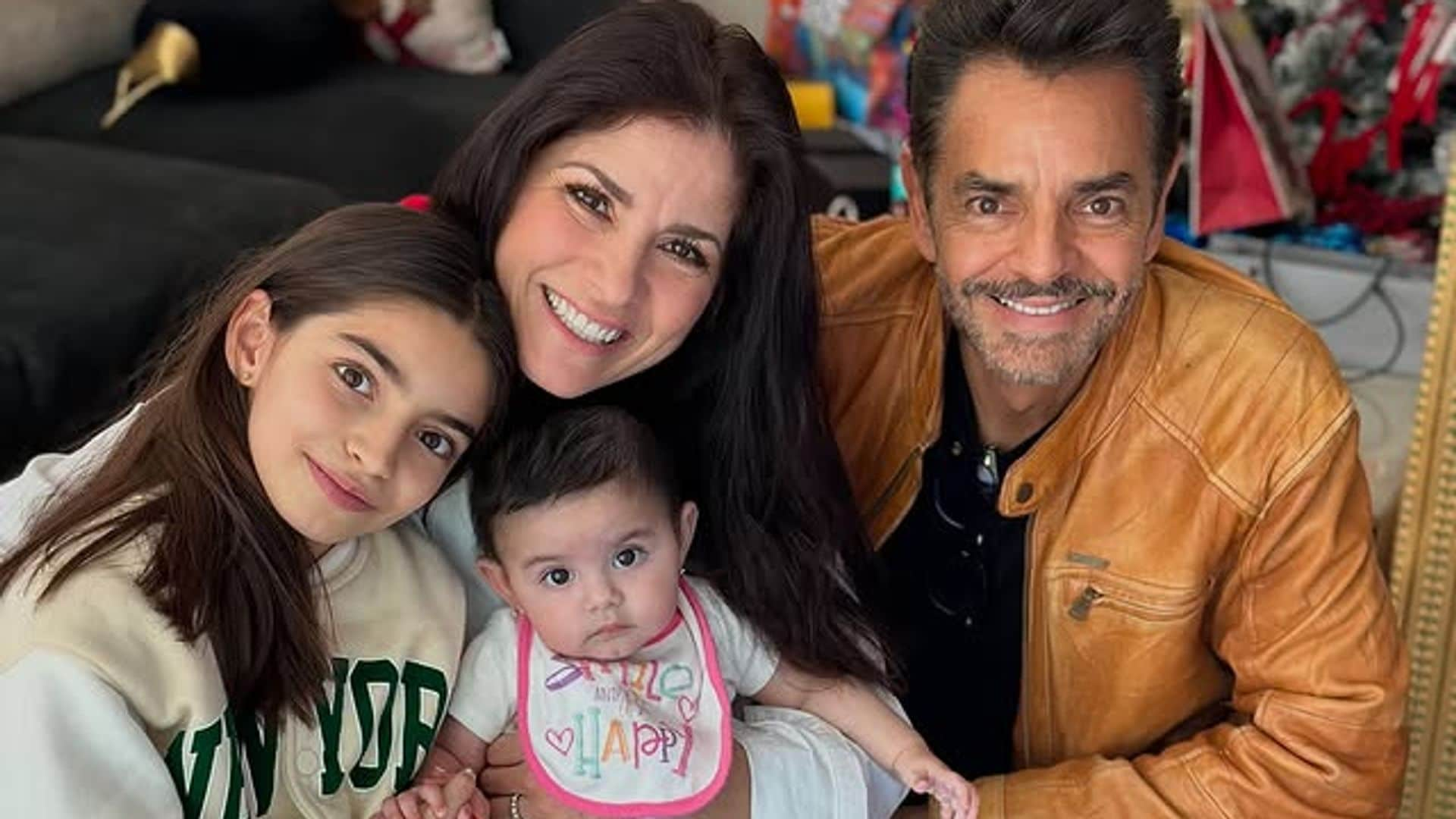 Así fue la visita de Alessandra Rosaldo, Eugenio Derbez y Aitana a Tessa, la hija de José Eduardo