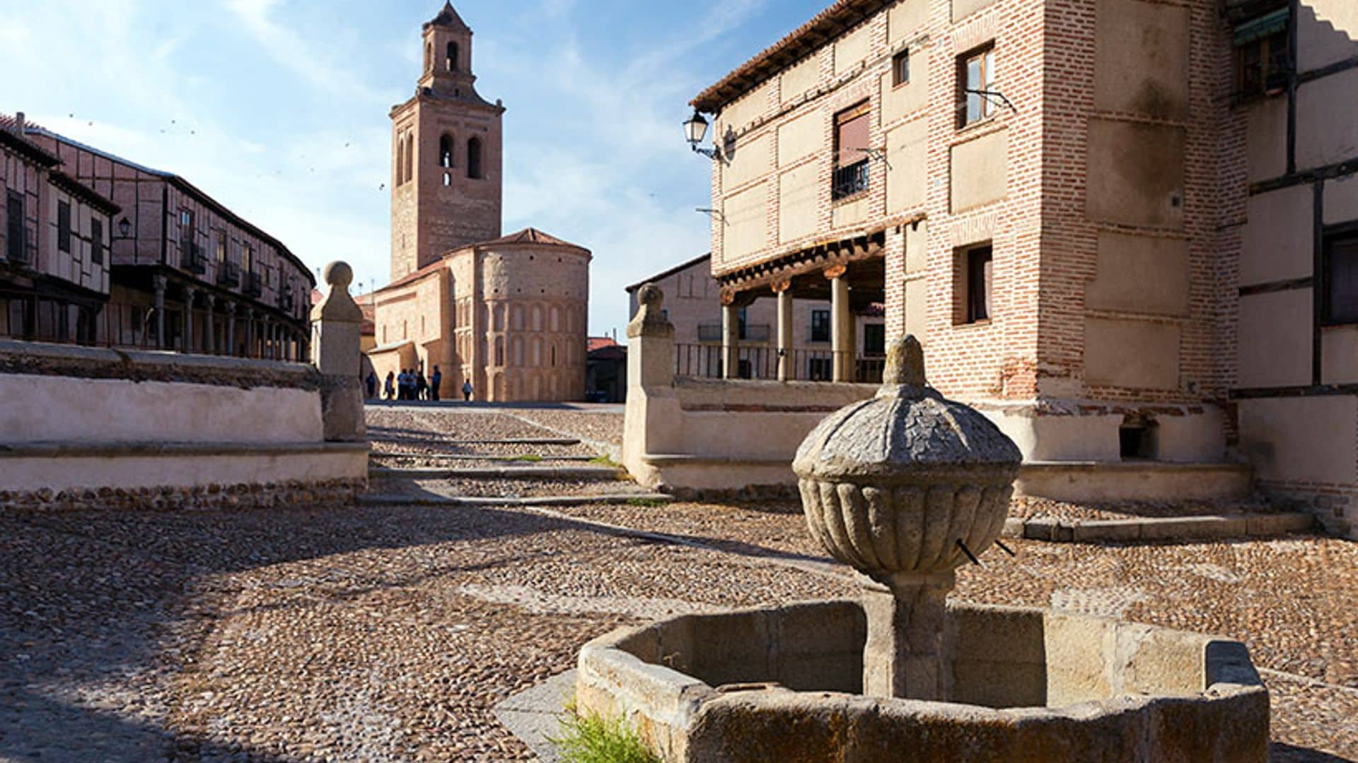 Arévalo, la capital del mudéjar (y del tostón) en 10 imprescindibles