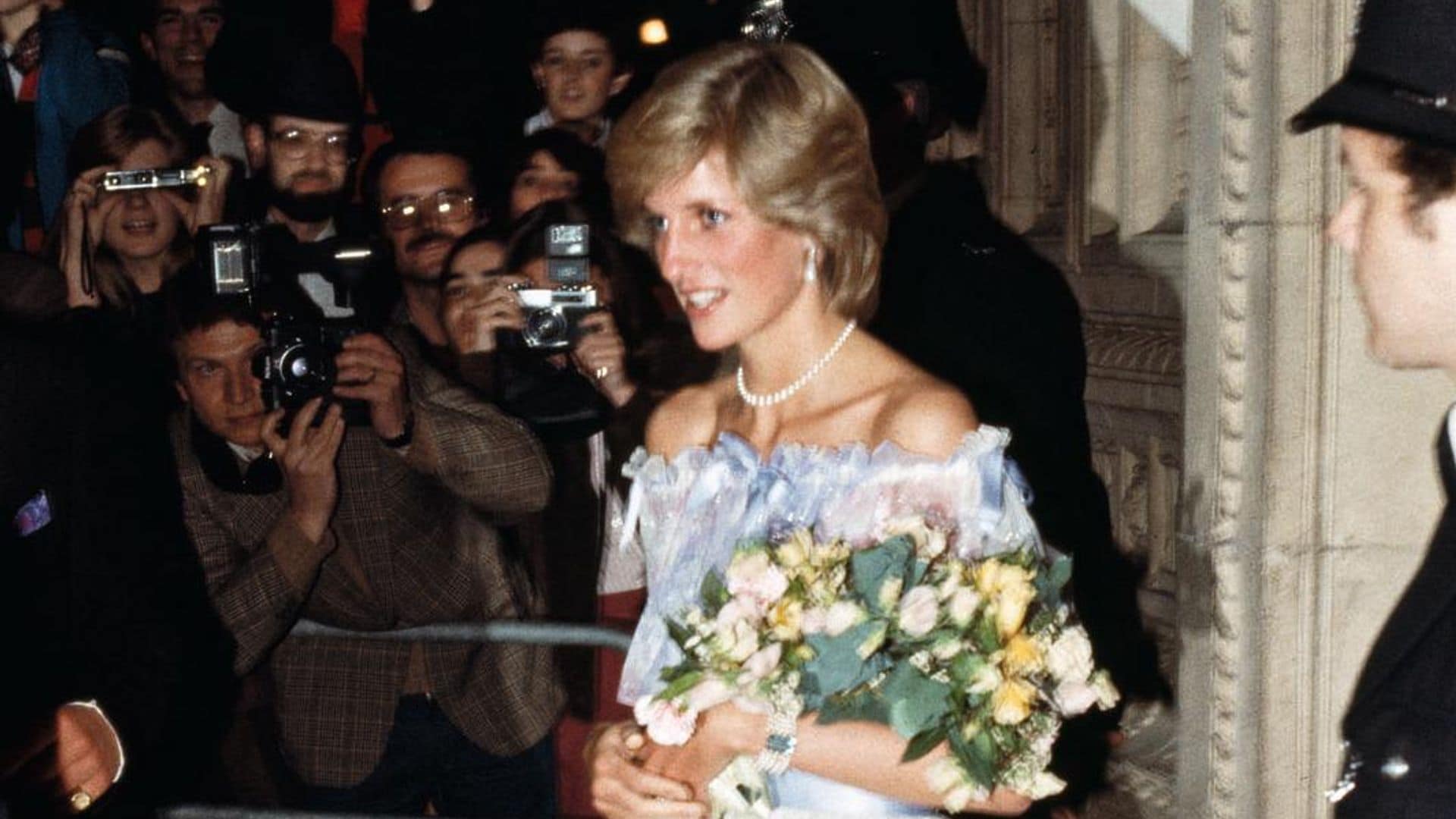 Los otros vestidos blancos de Lady Di: la novia del siglo