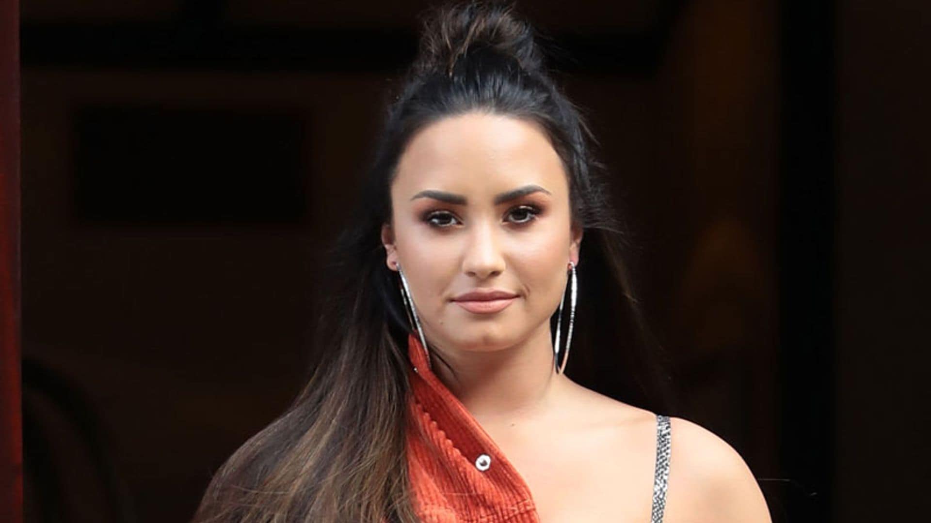 La madre de Demi Lovato habla por primera vez del delicado estado de salud de su hija