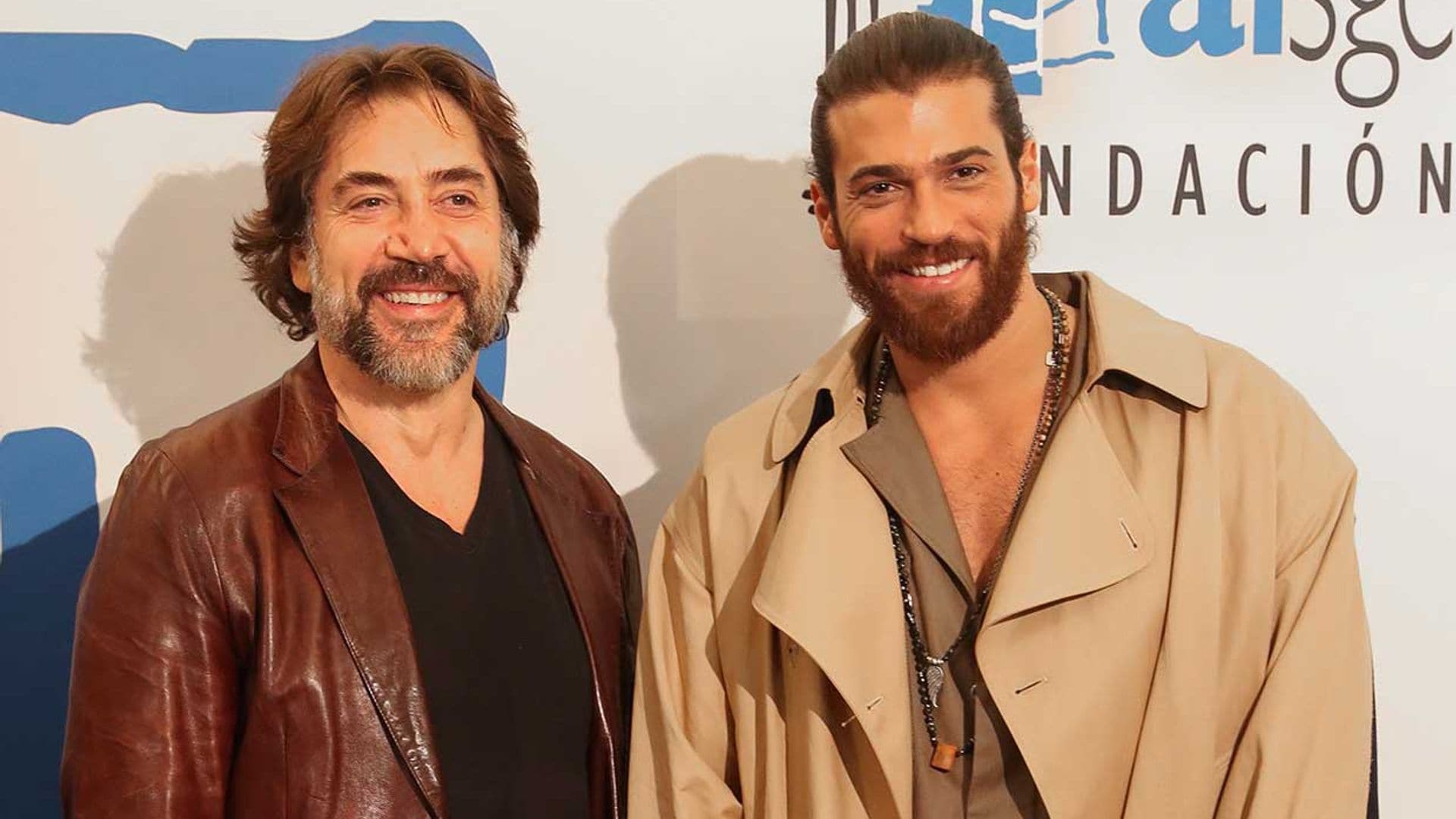 Can Yaman vs. Javier Bardem: duelo de atractivos frente a los focos