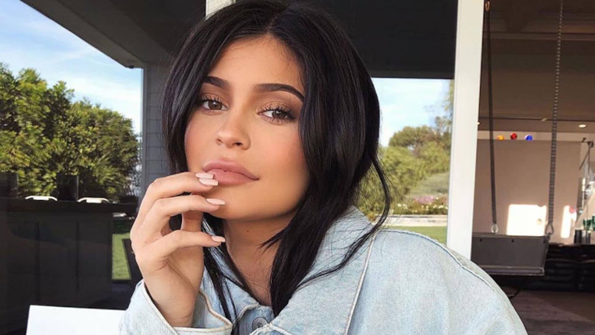 Kylie Jenner publica la primera fotografía de su hija y desvela su nombre