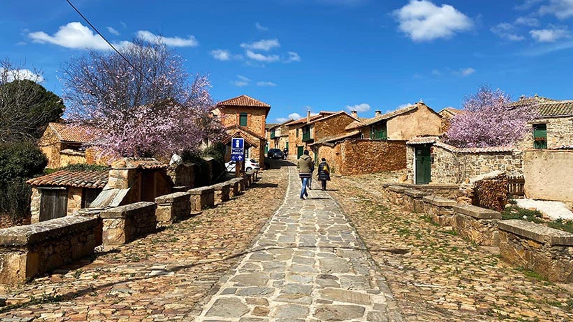 Una ruta por 4 pueblos de León para viajeros gourmet