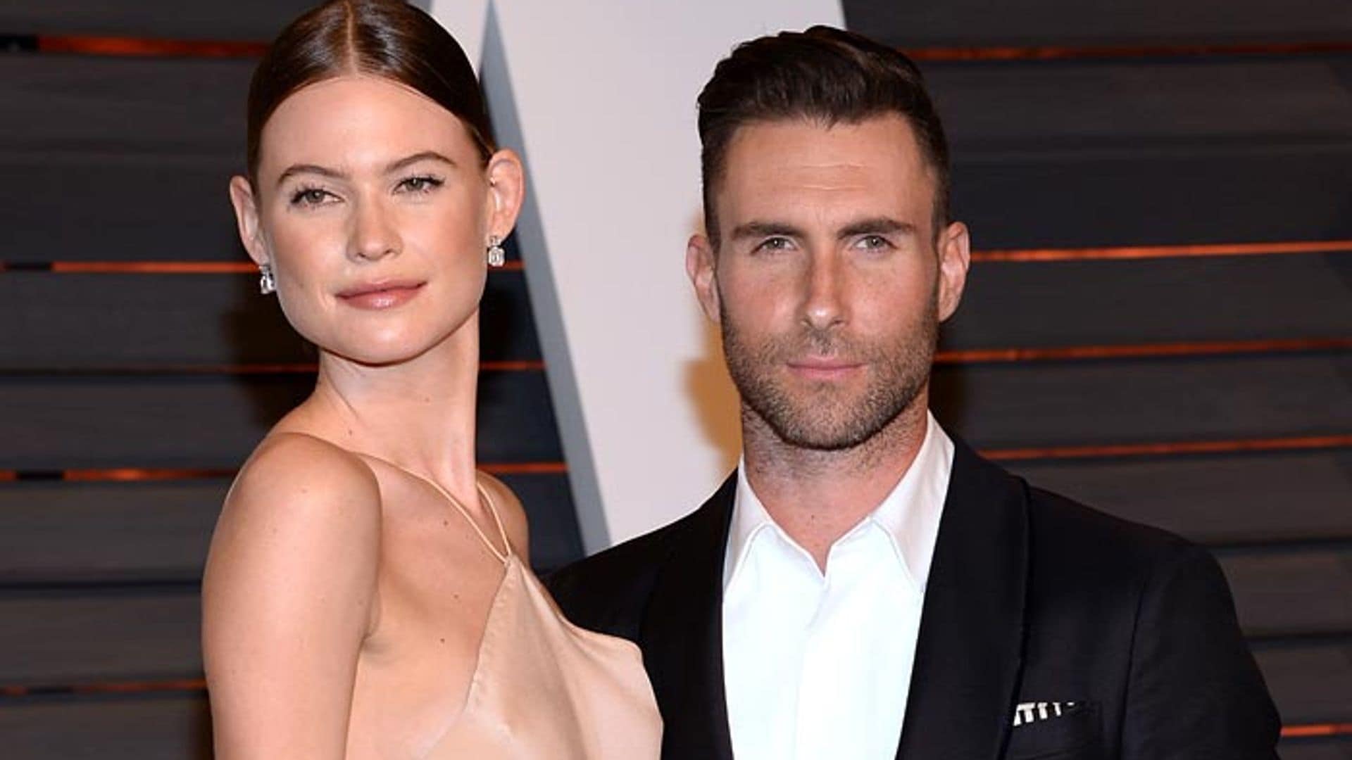 La fotografía que confirma que Behati Prinsloo y Adam Levine esperan su segundo hijo