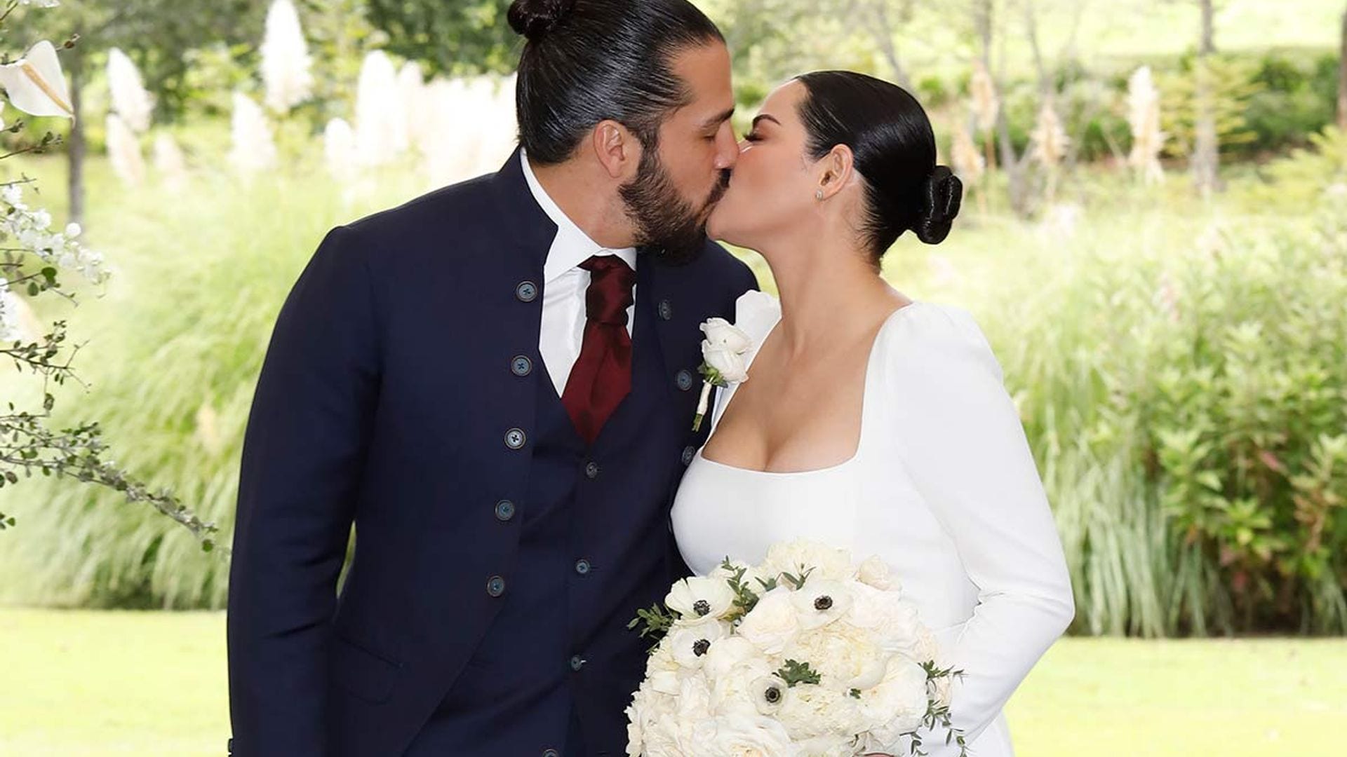 Maite Perroni: su luna de miel sorpresa junto a su esposo, Andrés Tovar |  ¡HOLA!