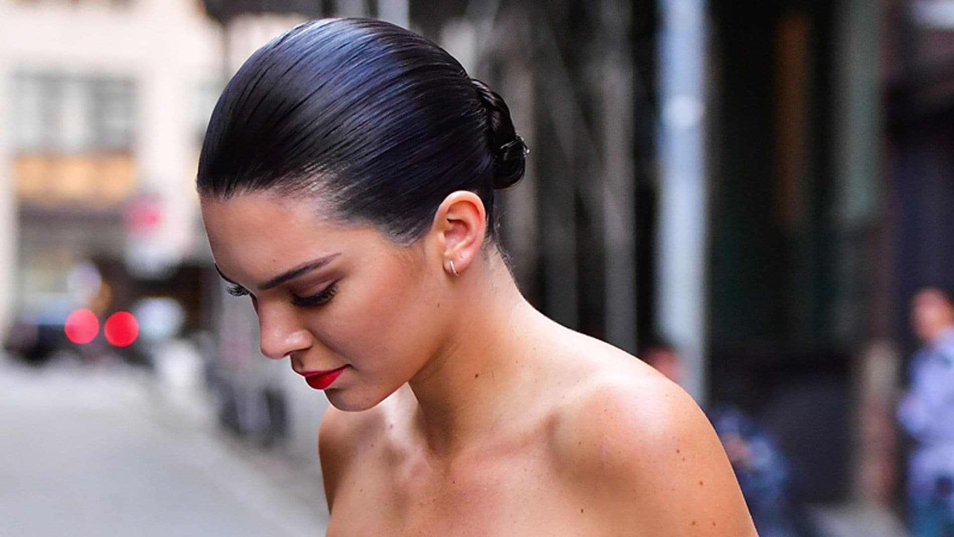 El moño, un clásico apto para todo tipo de eventos, ¡palabra de Kendall Jenner!