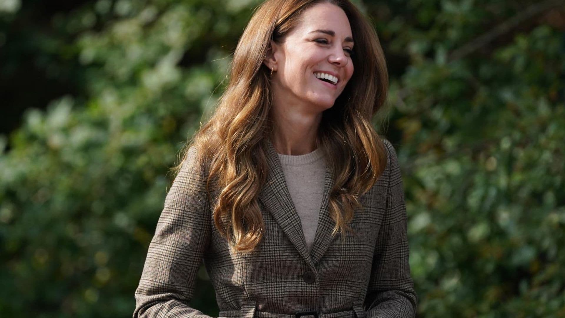 Kate protagoniza un cambio de look exprés y estrena chaqueta con truco