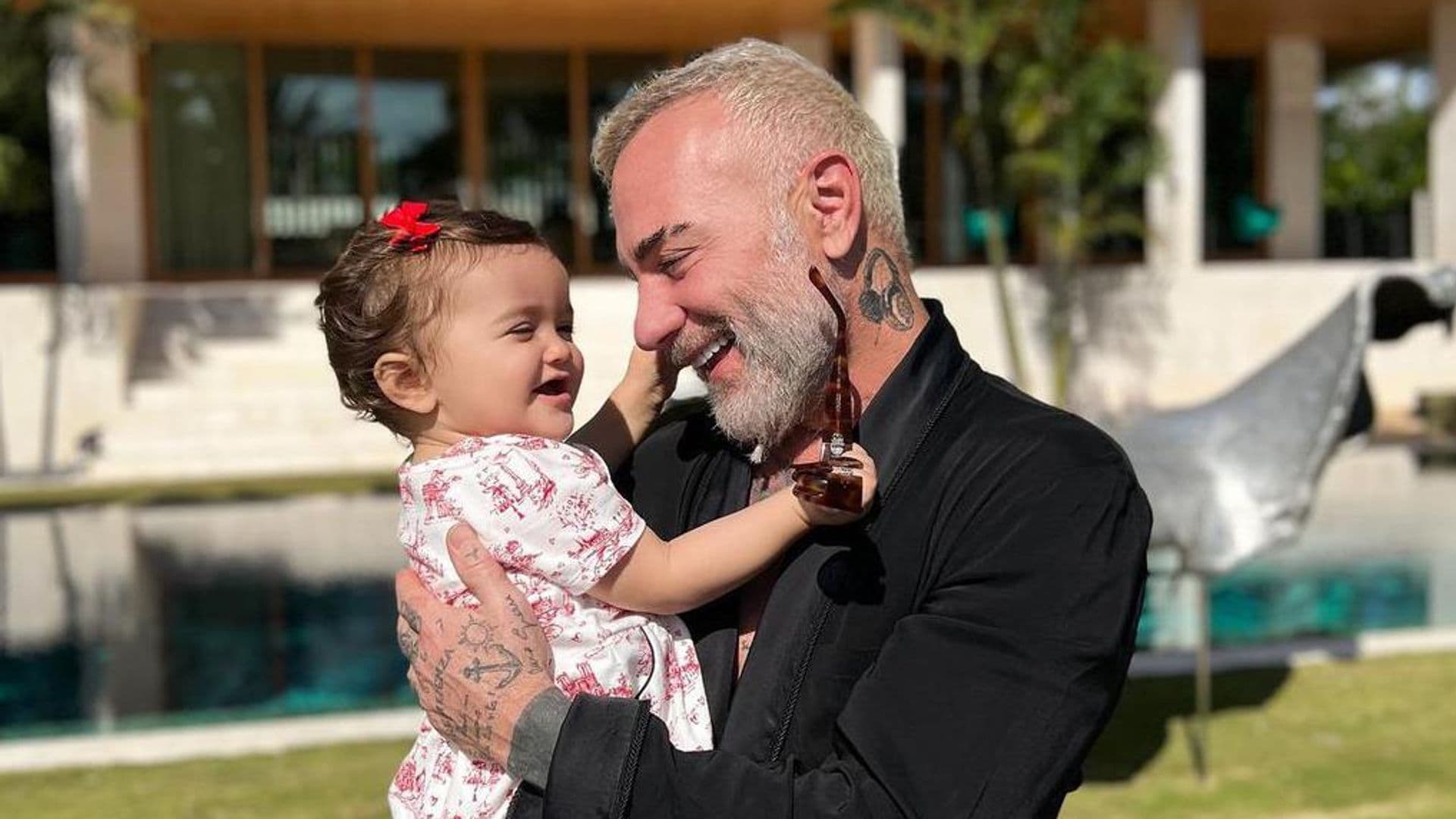 Gianluca Vacchi y Blu Jerusalema entrenan juntos ¡y es de lo más tierno!