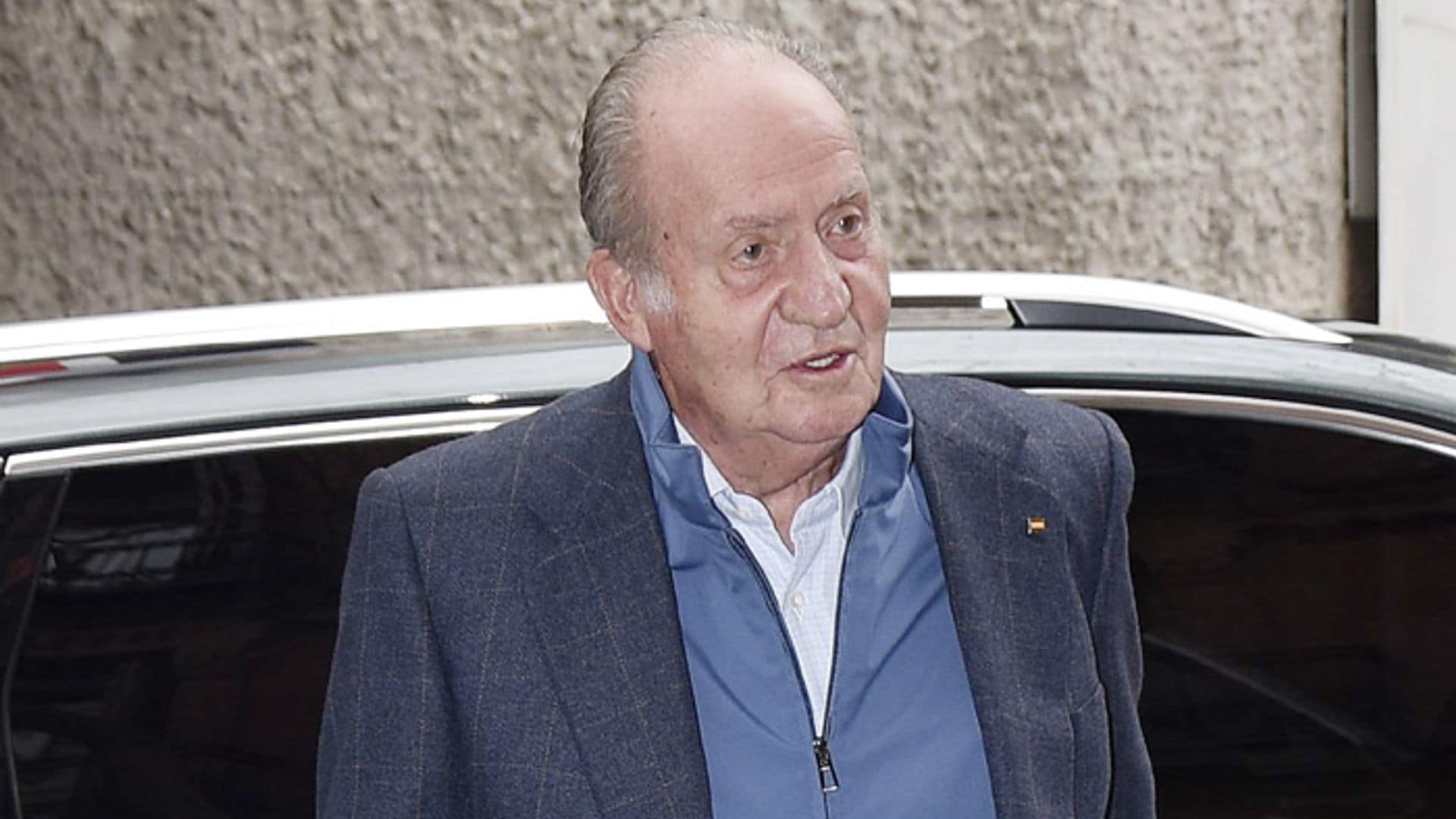 El rey Juan Carlos asiste al 77º cumpleaños de su hermana, la infanta Margarita