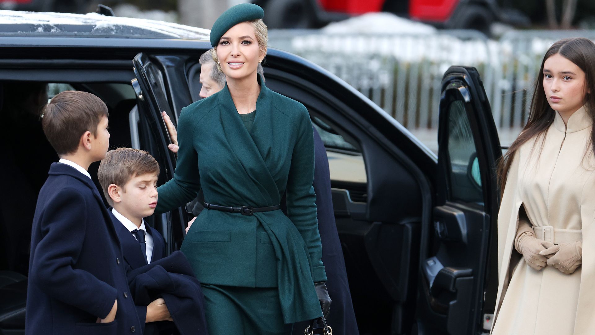 Ivanka Trump y Arabella Kushner: un elegante dúo madre e hija en la toma de posesión