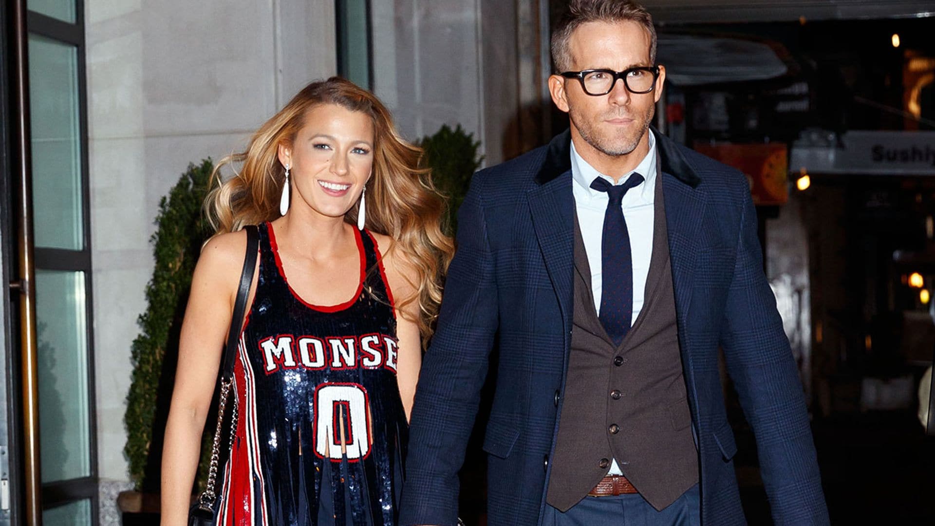 ¿Imaginas encontrarte con Blake Lively y Ryan Reynolds en el metro?