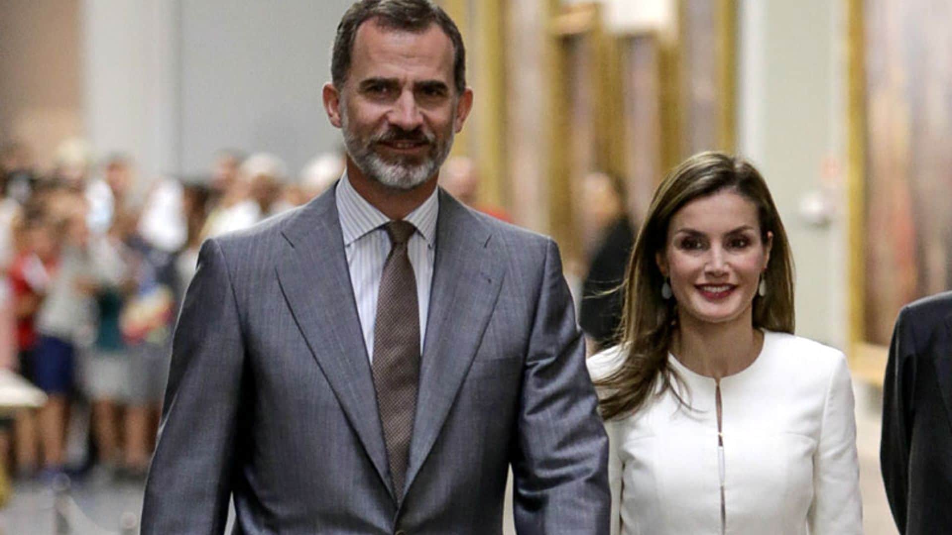 Rodeados de niños y de arte: así han celebrado sus tres años de reinado don Felipe y doña Letizia