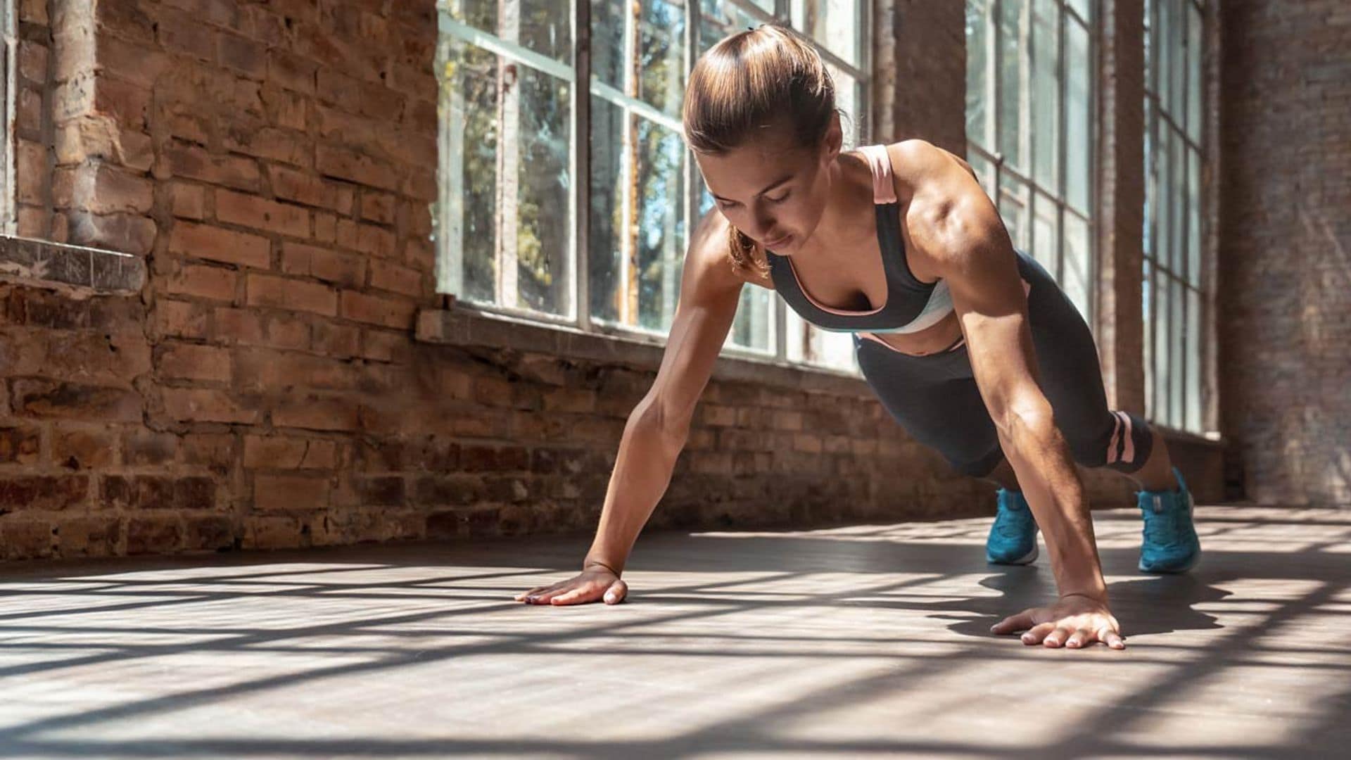 'Pike push up', una variedad de flexiones muy recomendable para tus brazos