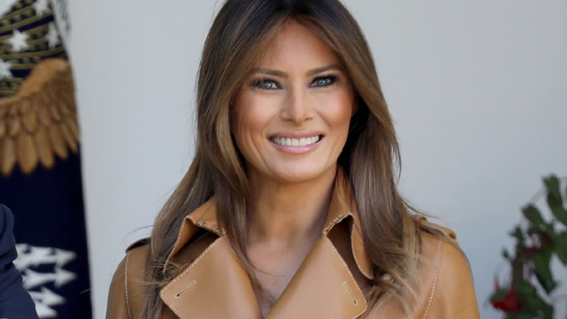 Melania Trump reinventa el truco más popular de las estilistas para realzar su figura