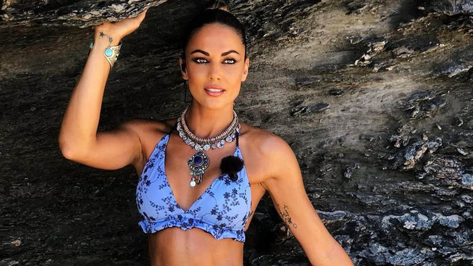 Lara Álvarez vuelve a impactar con sus looks en 'Supervivientes'