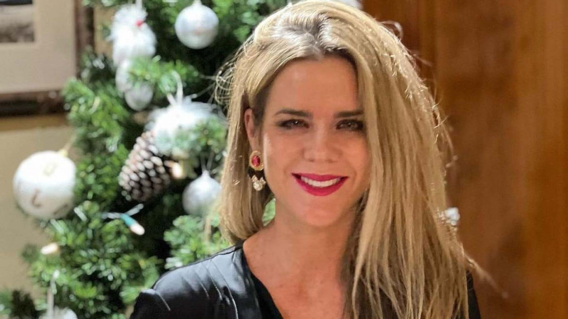 El lookazo de fiesta de Amelia Bono: un vestido que afina la figura y tacones con personalidad