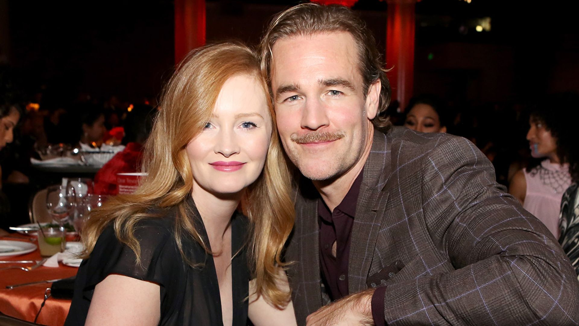 El actor James Van Der Beek, devastado tras anunciar que su esposa ha perdido el que iba a ser su sexto hijo