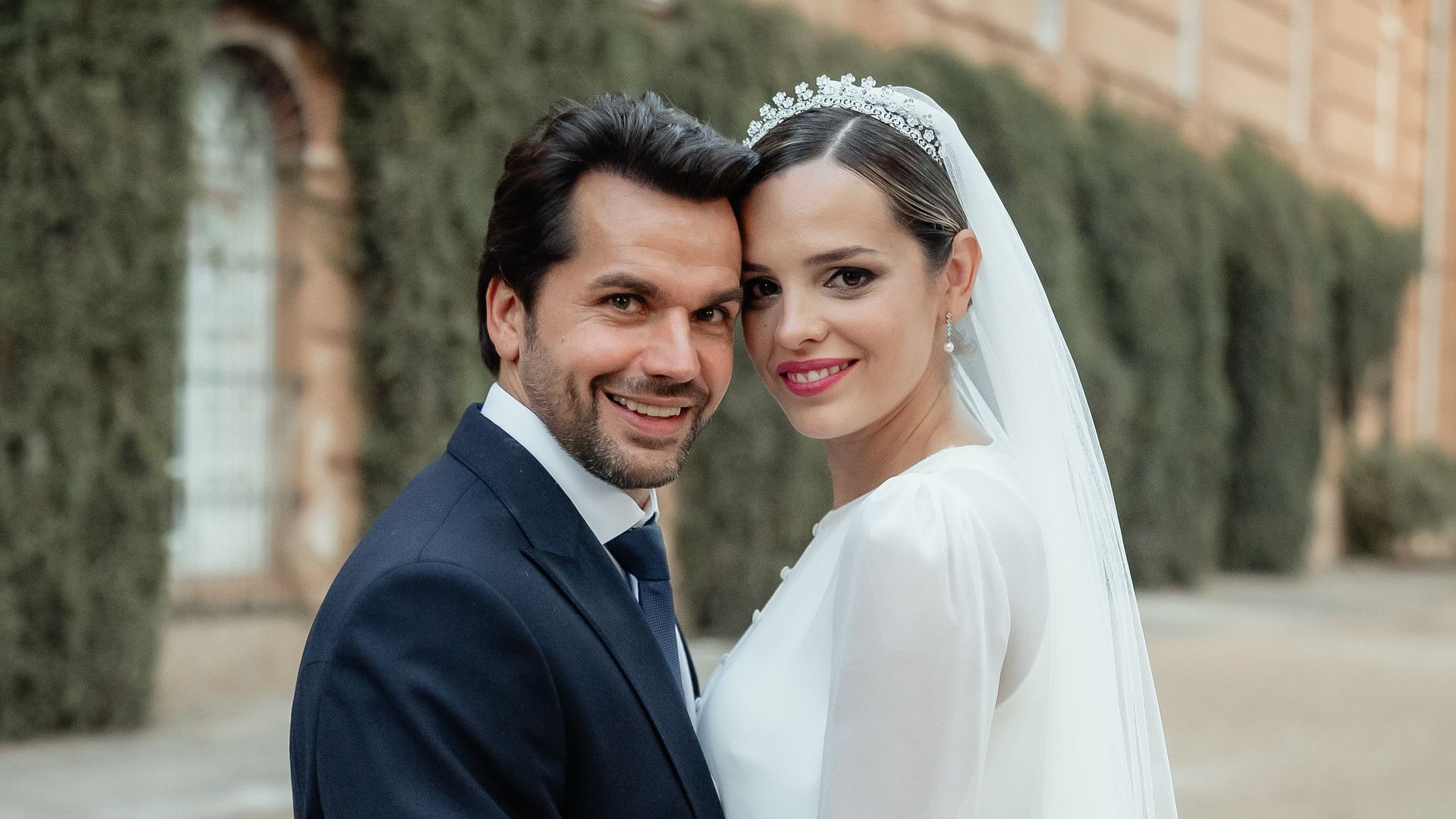 Así fue la boda con sabor flamenco de Pepe Flores, exganador de GH, y su novia Marina