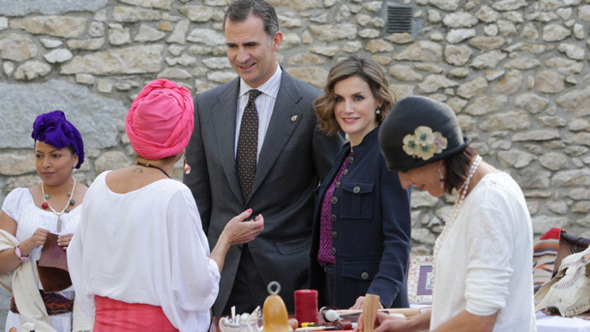 Don Felipe: 'La Reina y yo les contaremos a nuestras hijas cómo hemos disfrutado de este día'