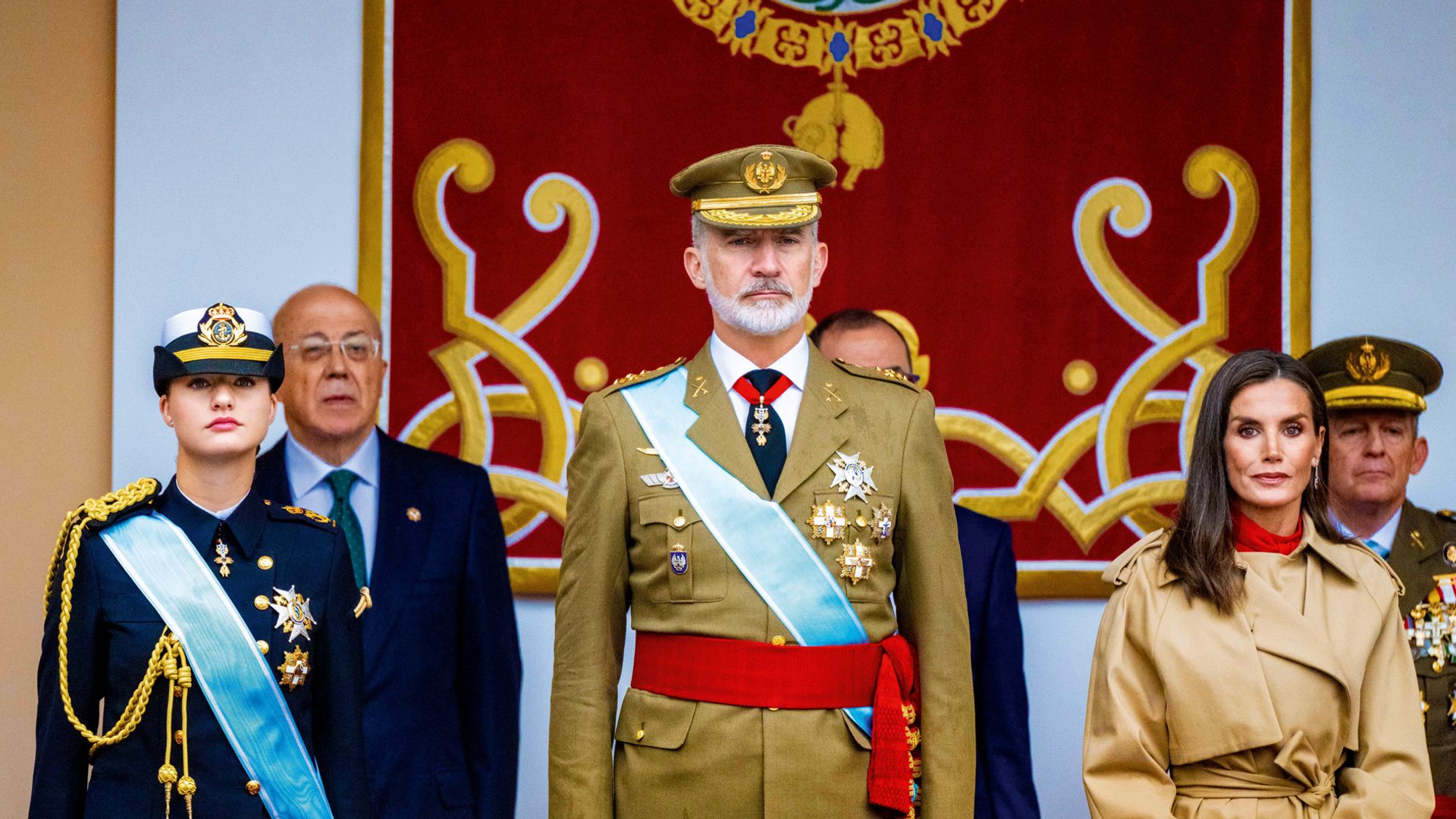 HOLA 4186 Los reyes en el Día de la Hispanidad