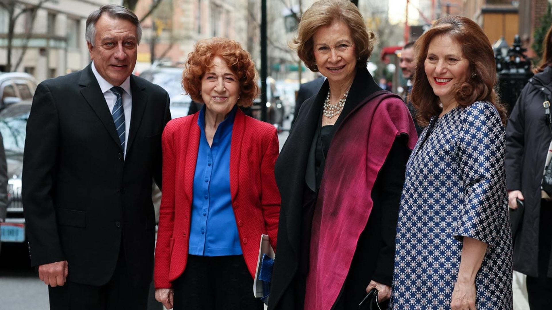 La reina Sofía acude en Nueva York a un 'encuentro' con personajes de la historia de España