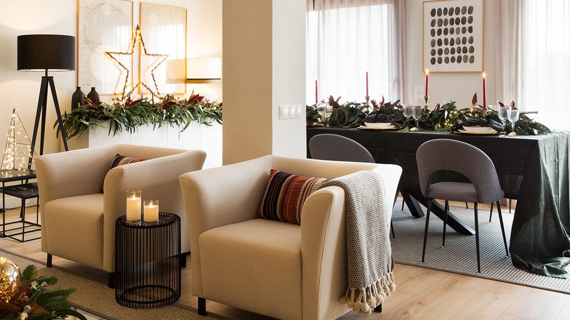 ¿Preparado para triunfar? Copia estas ideas para decorar el salón esta Navidad